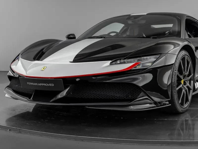2021 Ferrari SF90 Stradale, 9/30