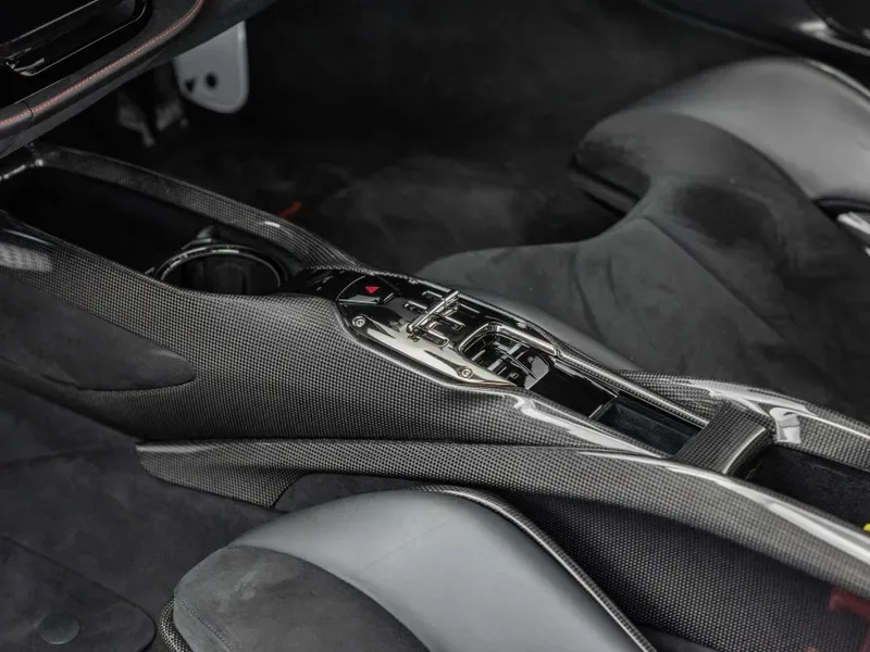 2021 Ferrari SF90 Stradale, 23/30