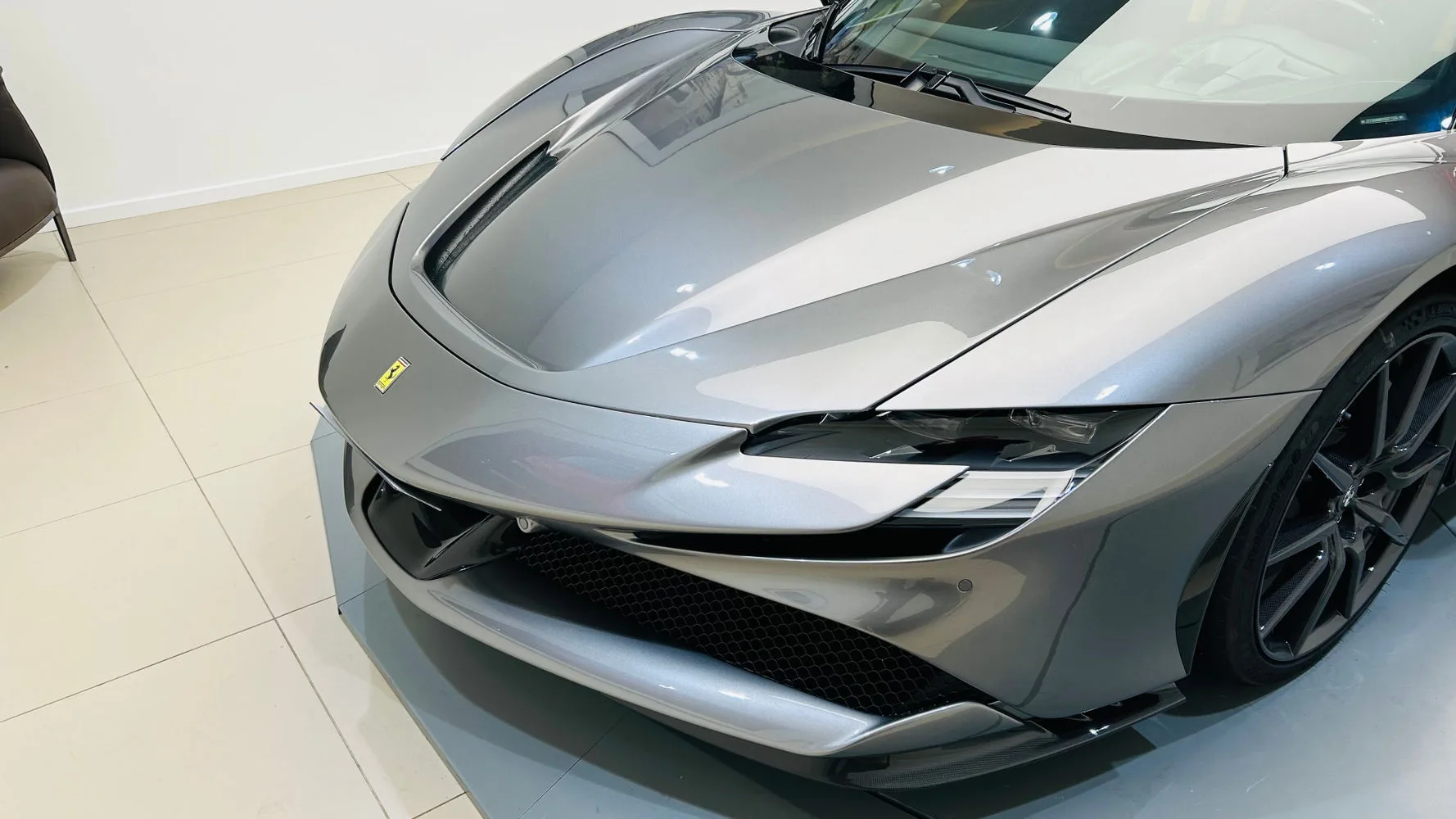 2021 Ferrari SF90 Stradale Assetto Fiorano, 7/30