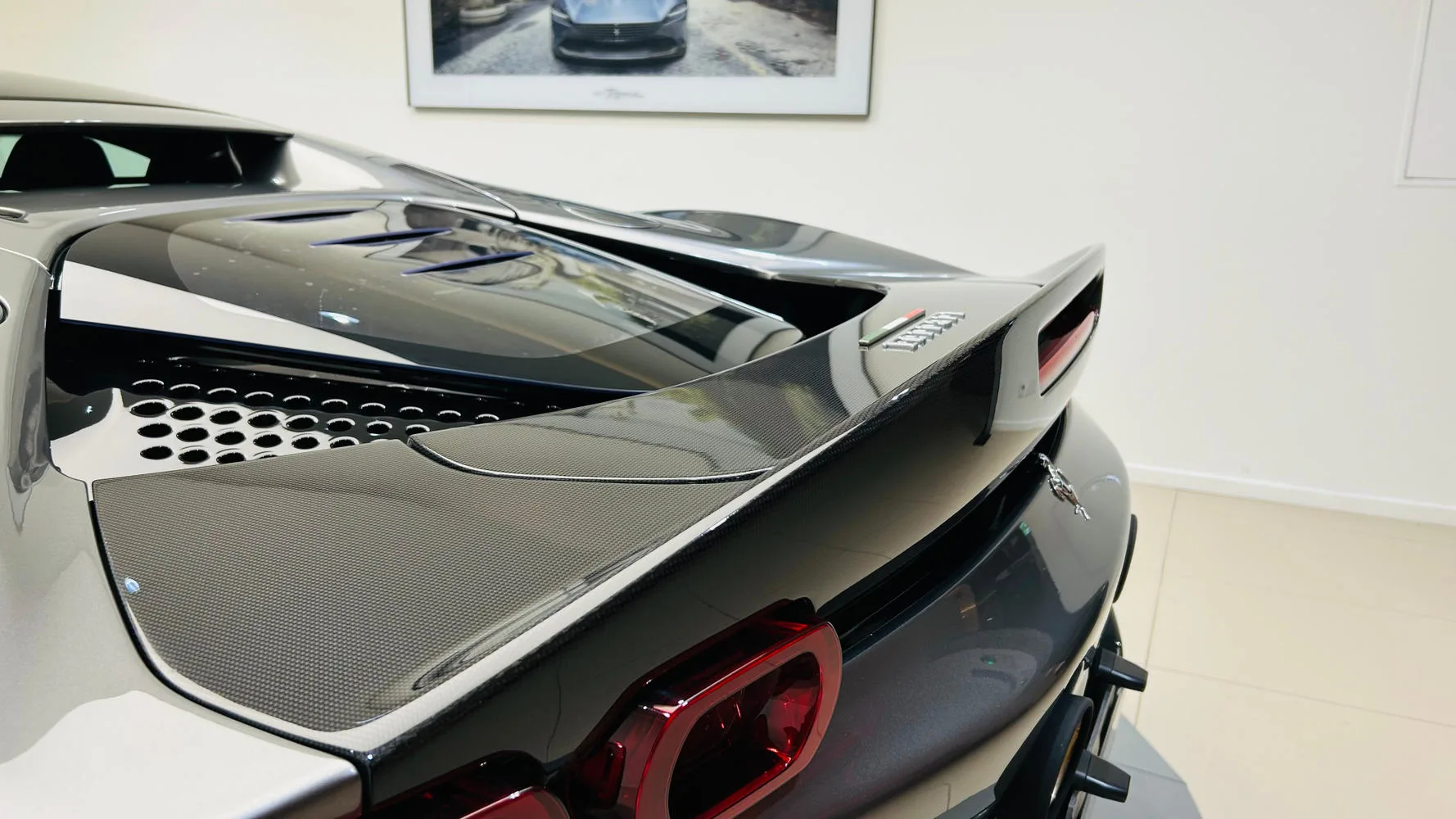 2021 Ferrari SF90 Stradale Assetto Fiorano, 28/30