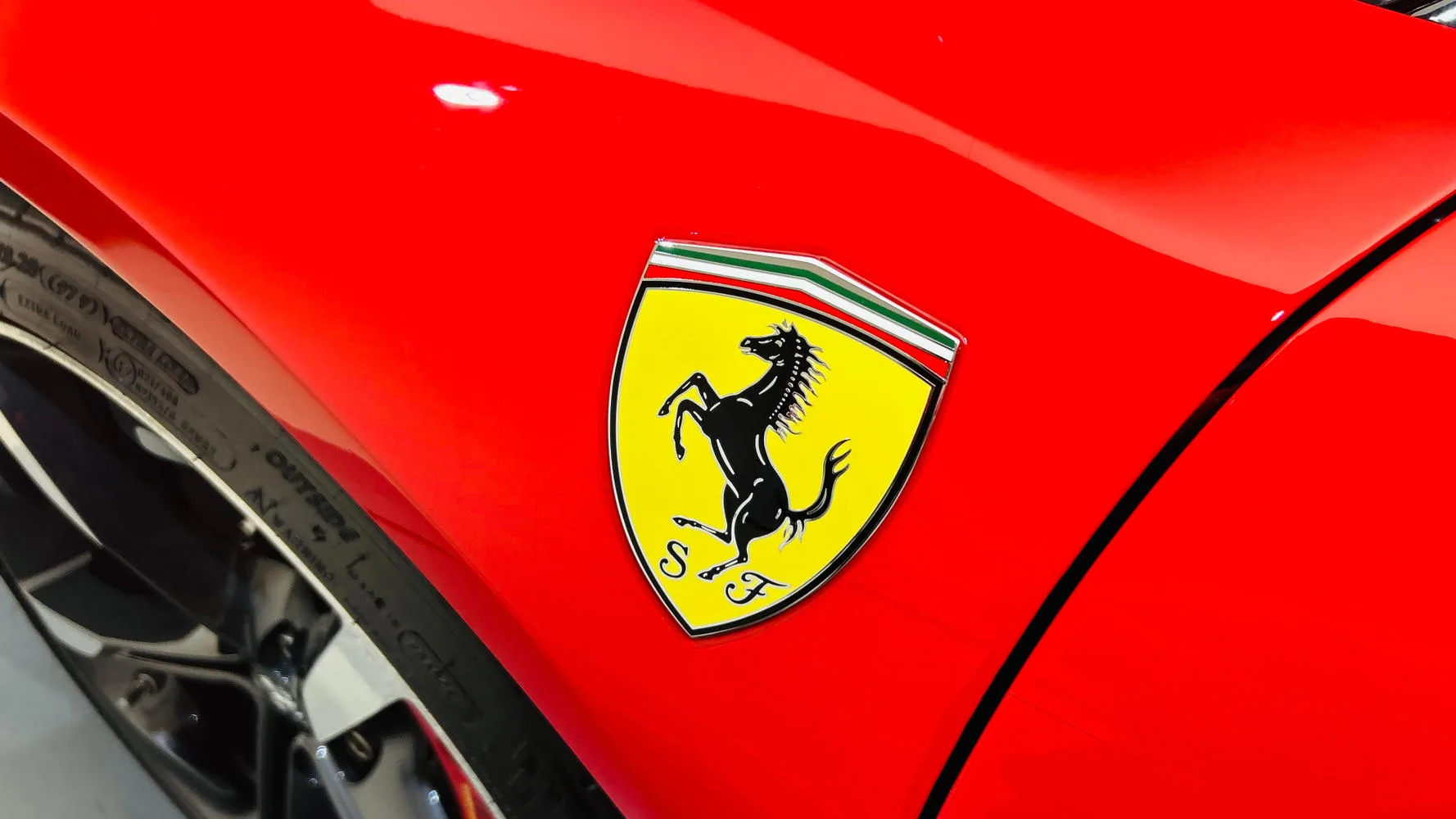2021 Ferrari SF90 Stradale Assetto Fiorano, 13/30