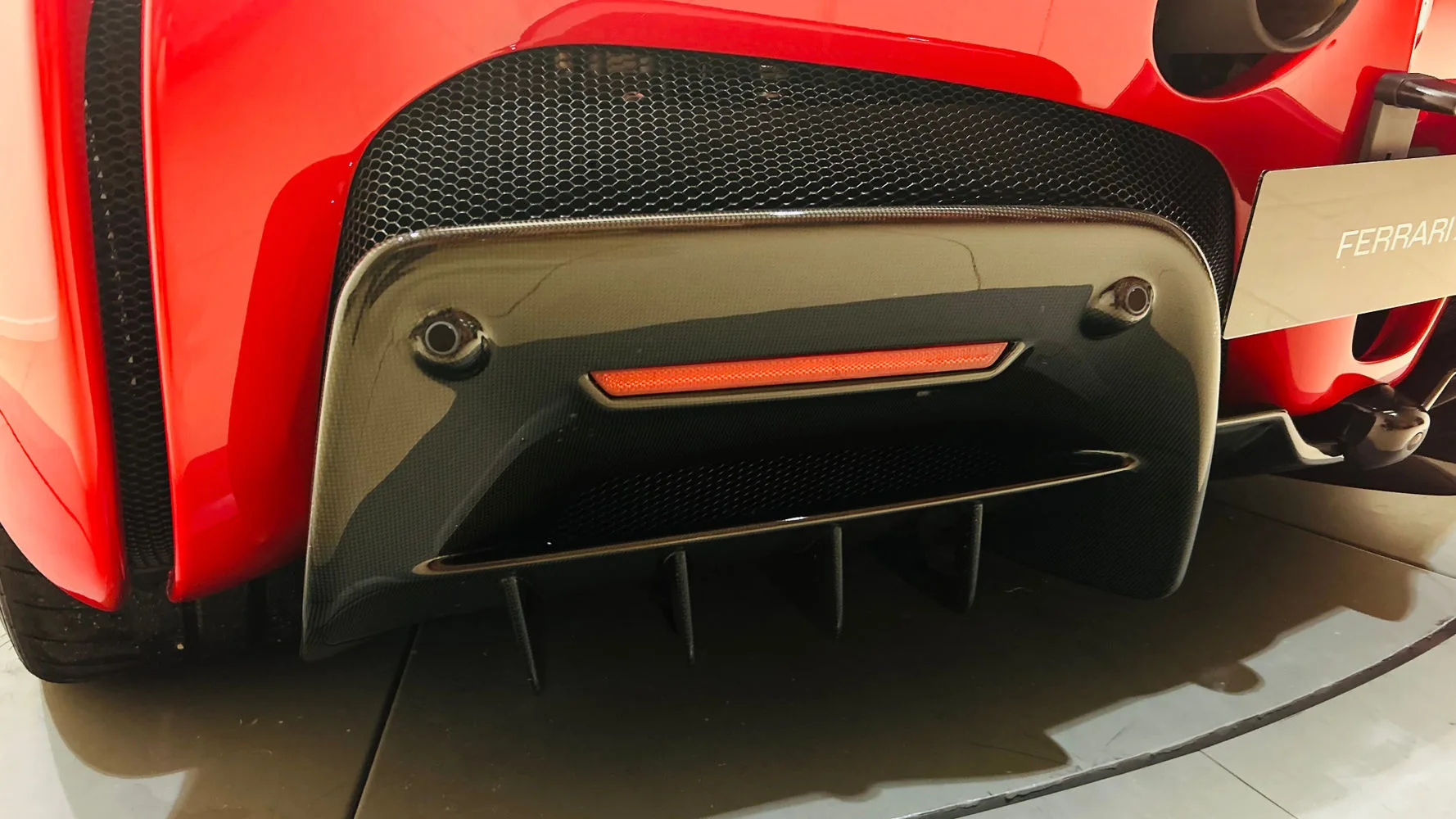 2021 Ferrari SF90 Stradale Assetto Fiorano, 24/30