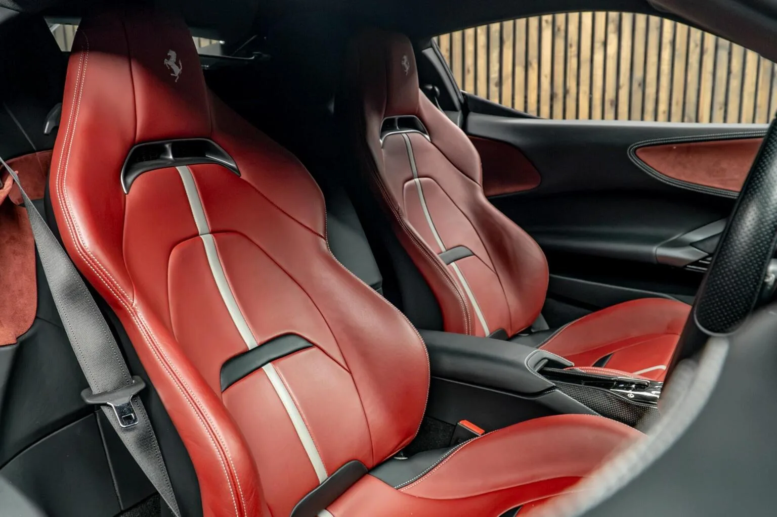 2021 Ferrari SF90 Stradale, 2/30