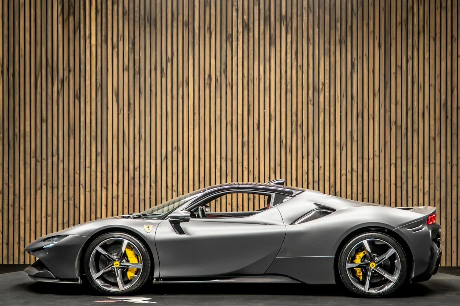 2021 Ferrari SF90 Stradale, 6/30