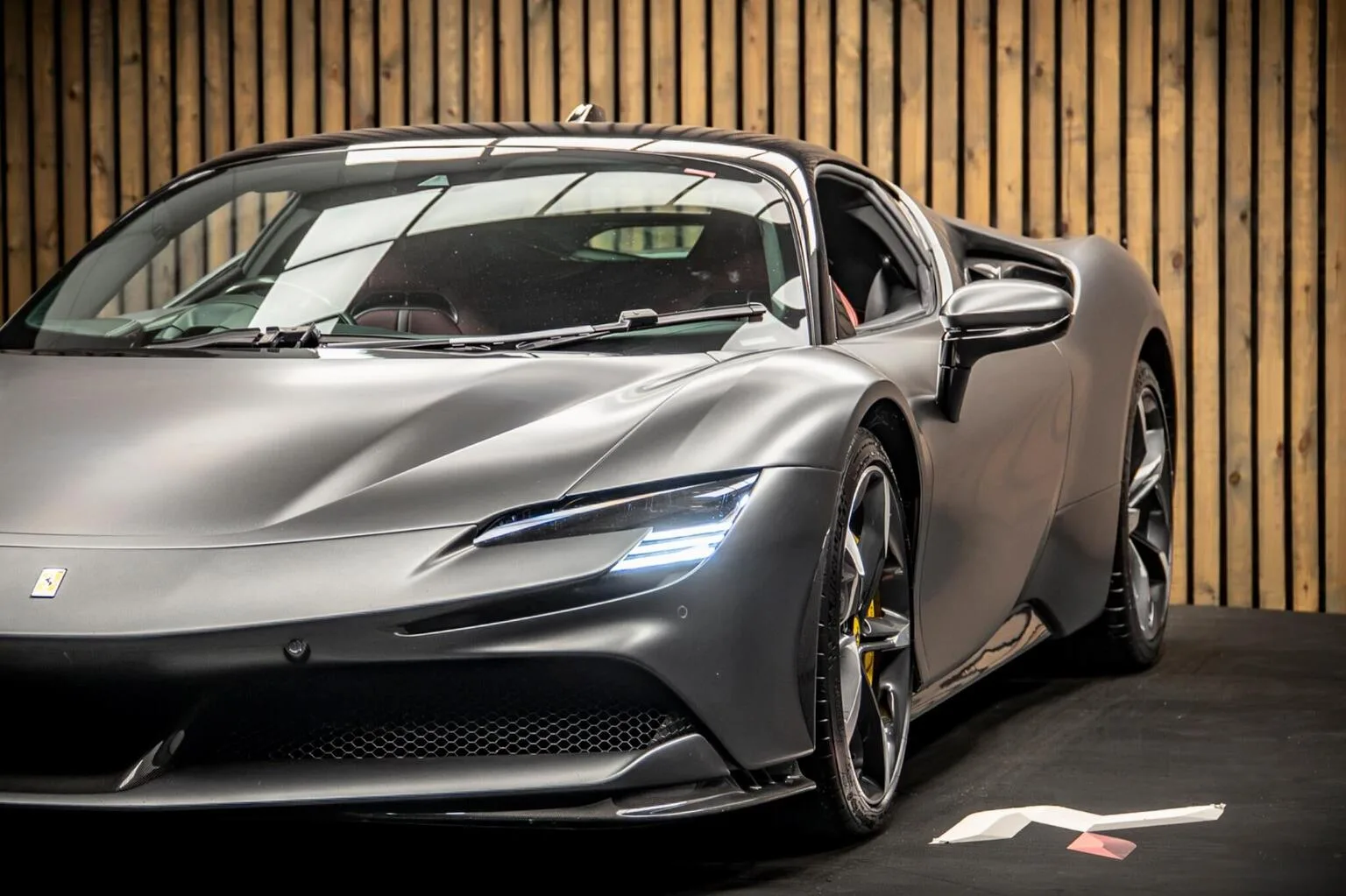 2021 Ferrari SF90 Stradale, 11/30