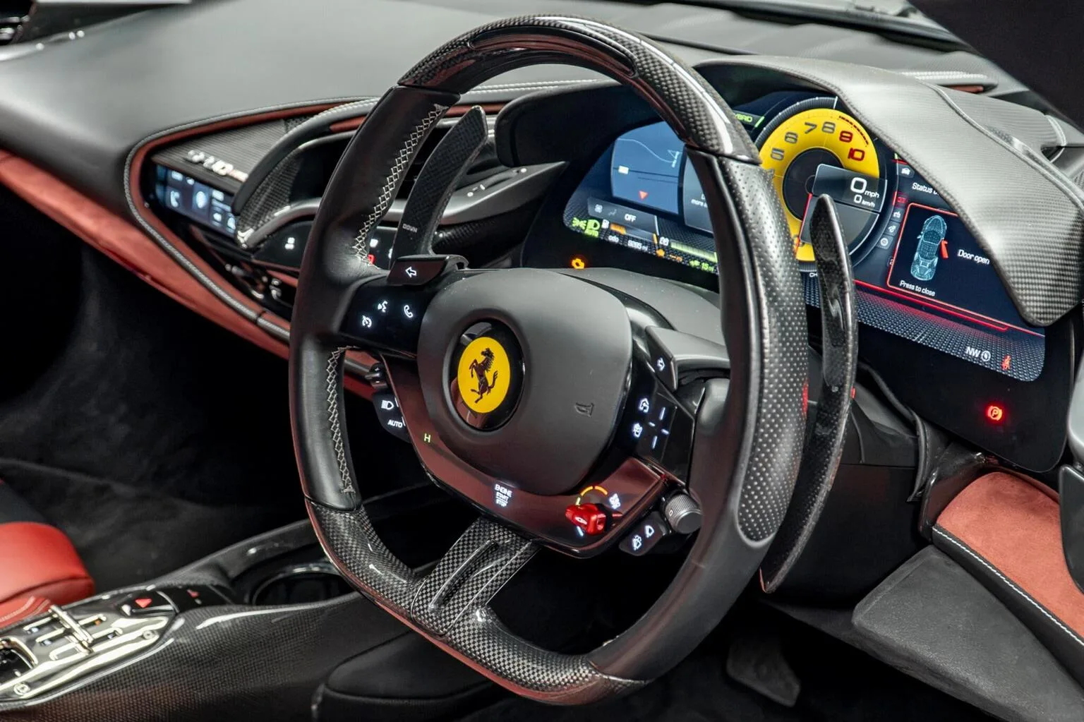 2021 Ferrari SF90 Stradale, 27/30