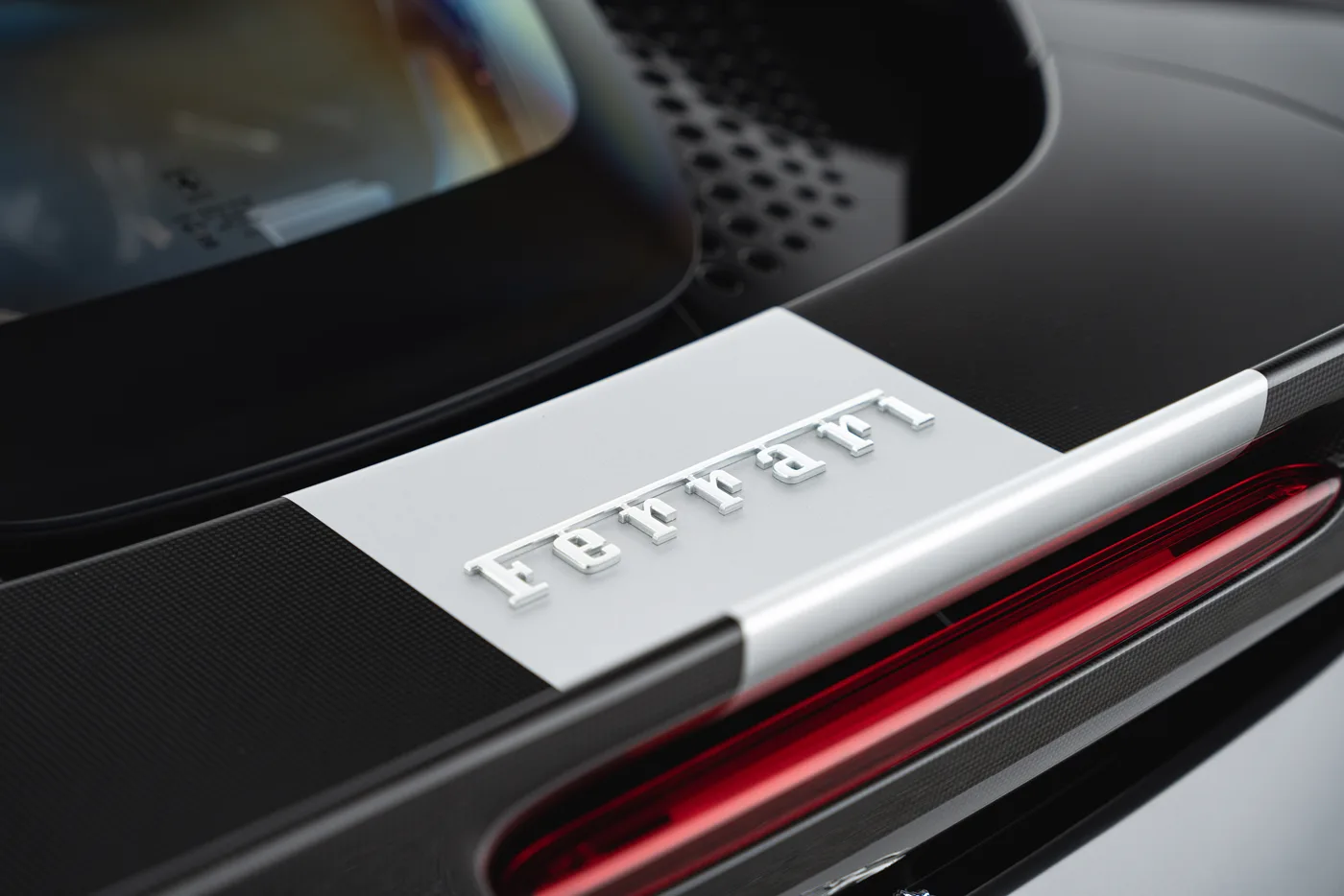 2021 Ferrari SF90 Stradale offered by a specialist dealer in Vösendorf, Austria, photo 13 of 15