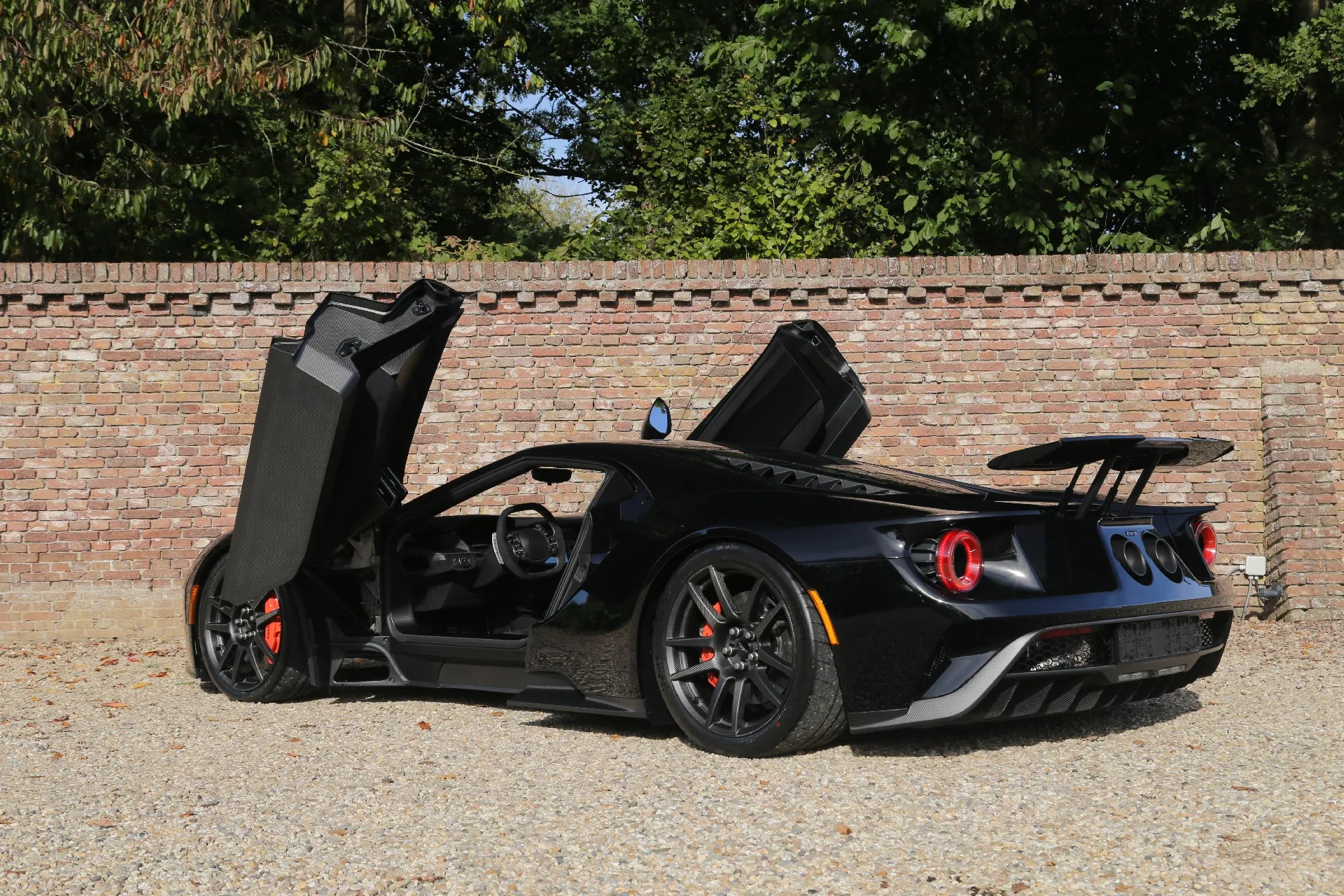 2021 Ford GT Carbon Series, 2/30