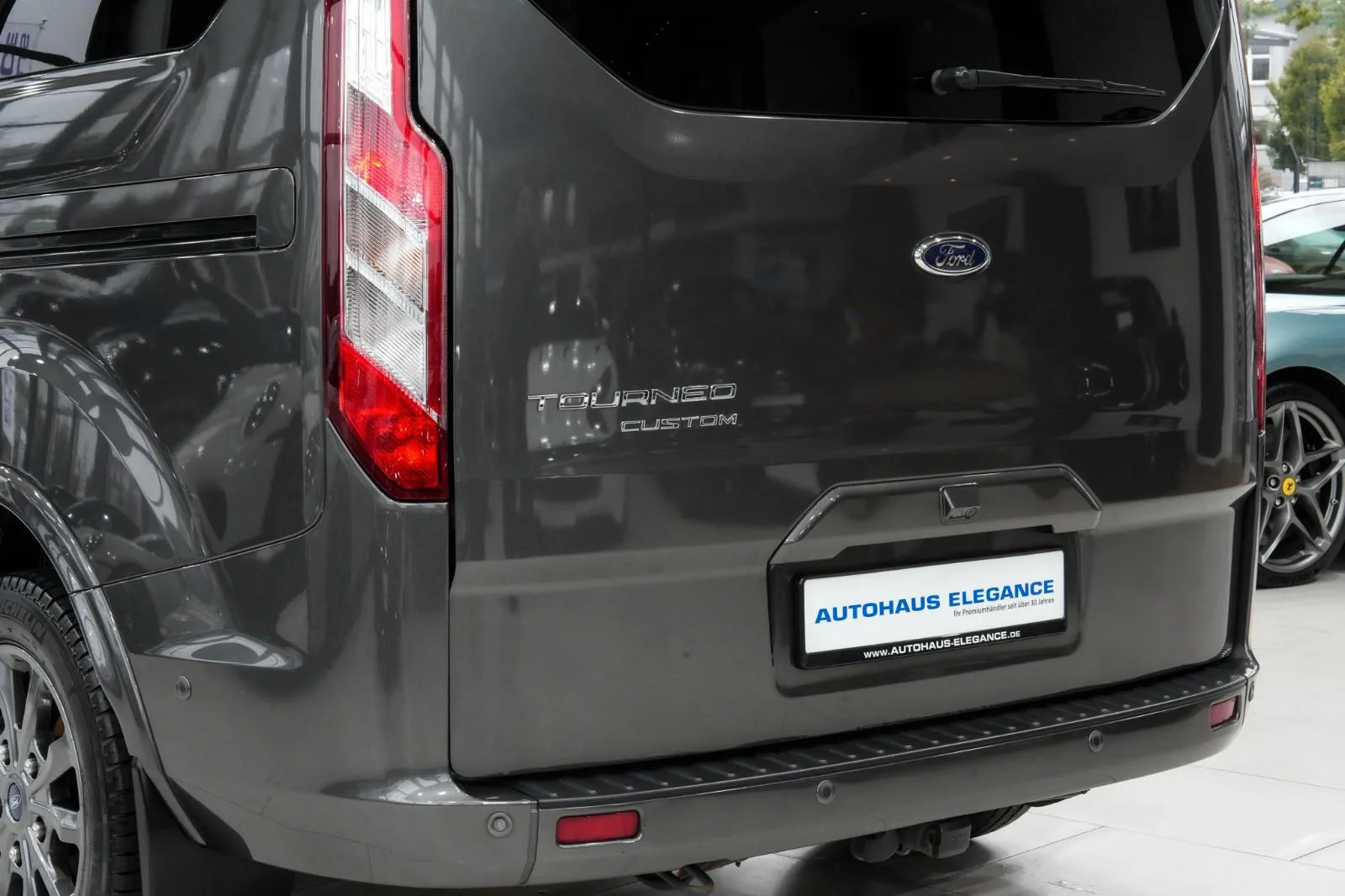 2021 Ford Tourneo Custom Titanium X, 10/30