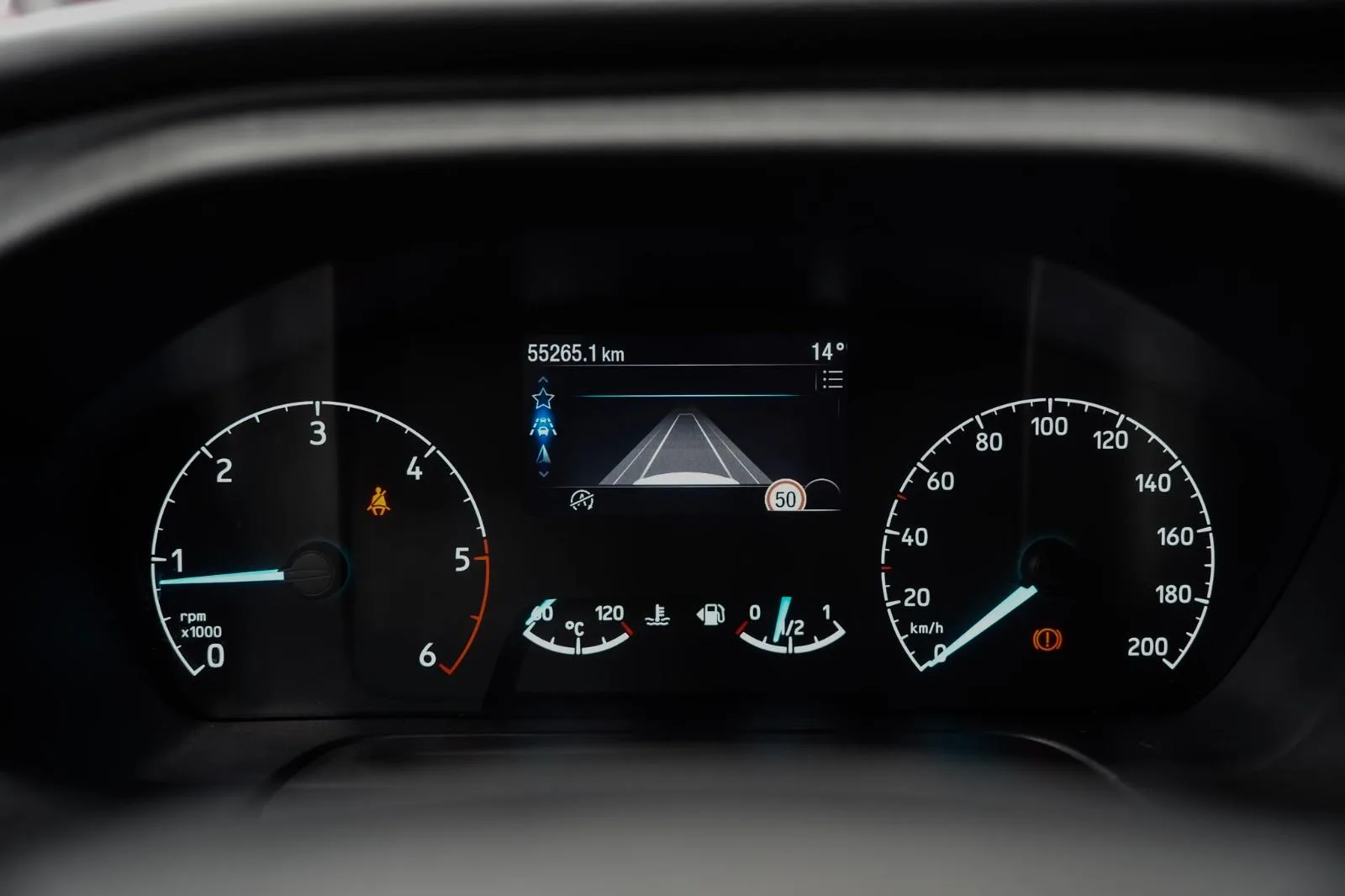 2021 Ford Tourneo Custom Titanium X, 19/30