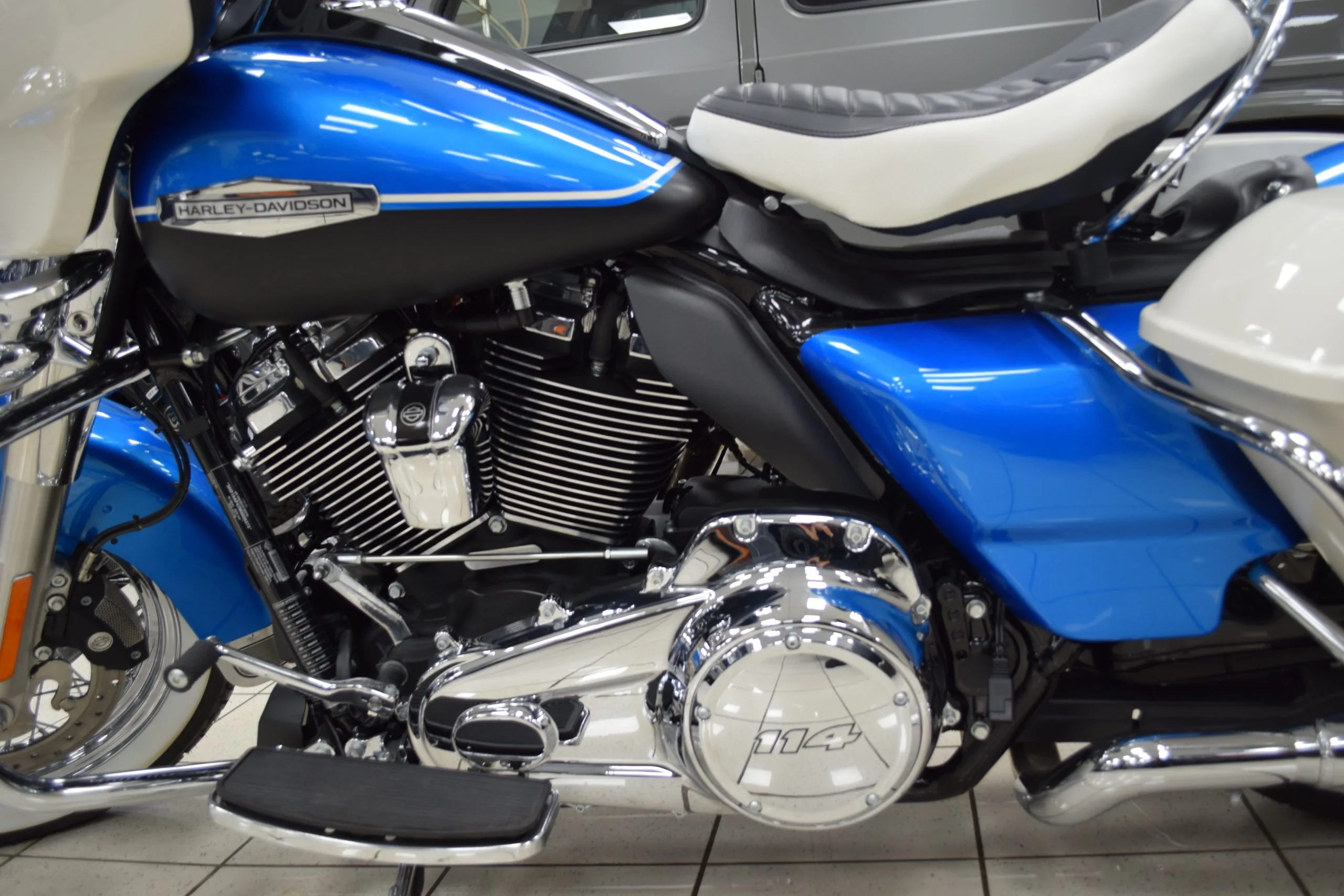 2021 Harley-Davidson Electra Glide Revival, 13/18
