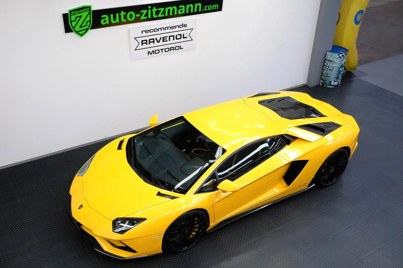 2021 Lamborghini Aventador S, 10/30