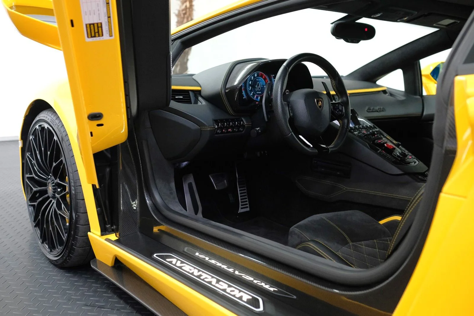 2021 Lamborghini Aventador S, 12/30