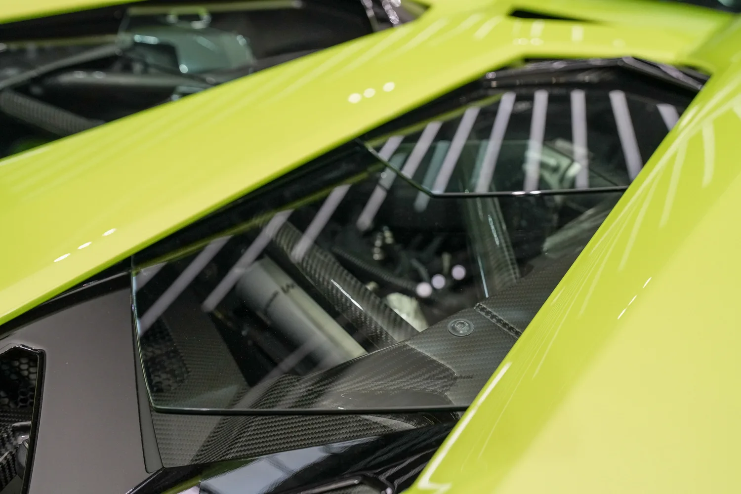 2021 Lamborghini Aventador S Roadster, 19/20