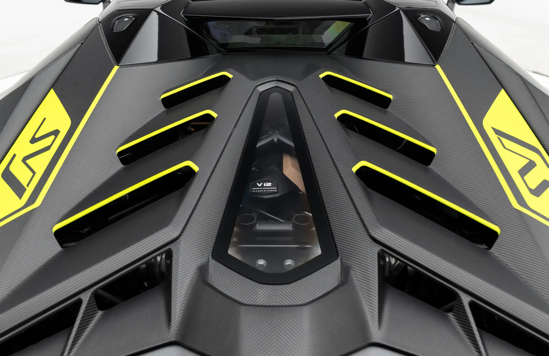 2021 Lamborghini Aventador SVJ 63 Roadster, 28/30