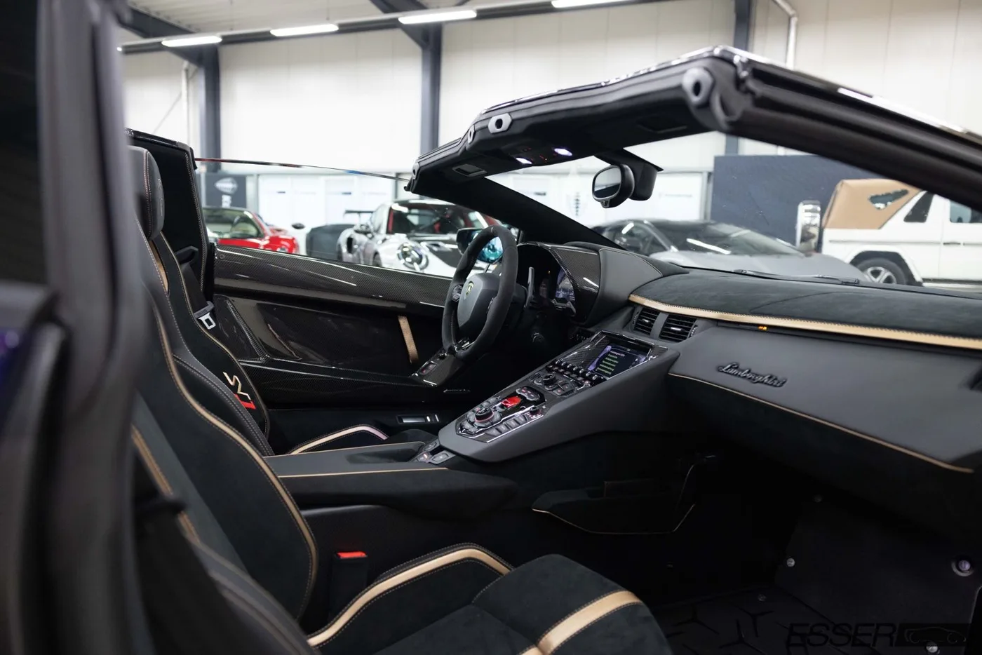 2021 Lamborghini Aventador SVJ Roadster proposée par un concessionnaire spécialisé à Alsdorf, Allemagne, photo 13 sur 25