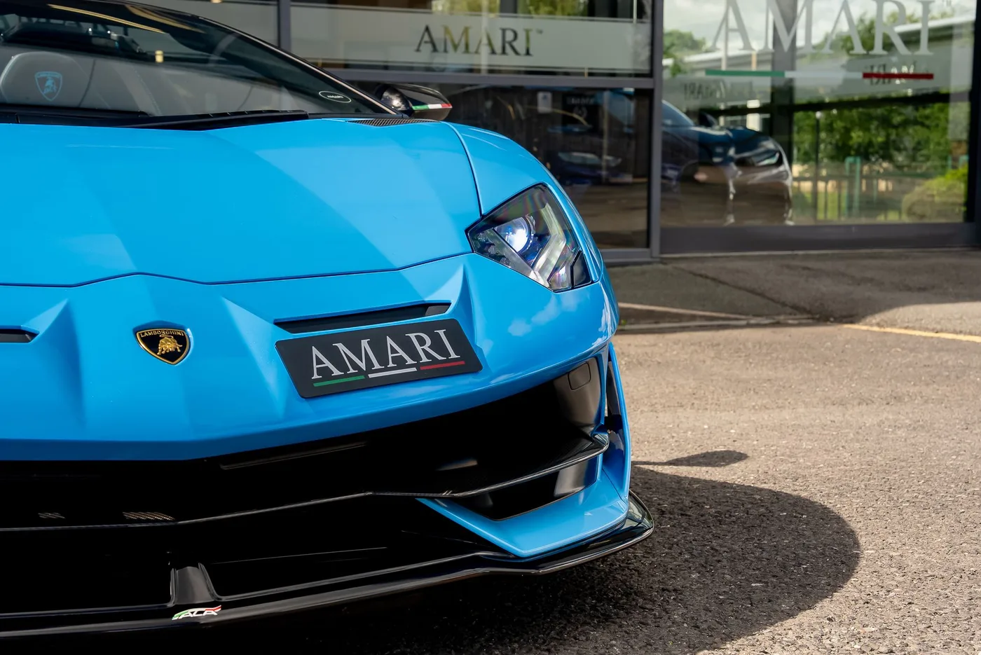 2021 Lamborghini Aventador SVJ Roadster offered by a supercar dealer in Preston, United Kingdom, photo 14 of 25