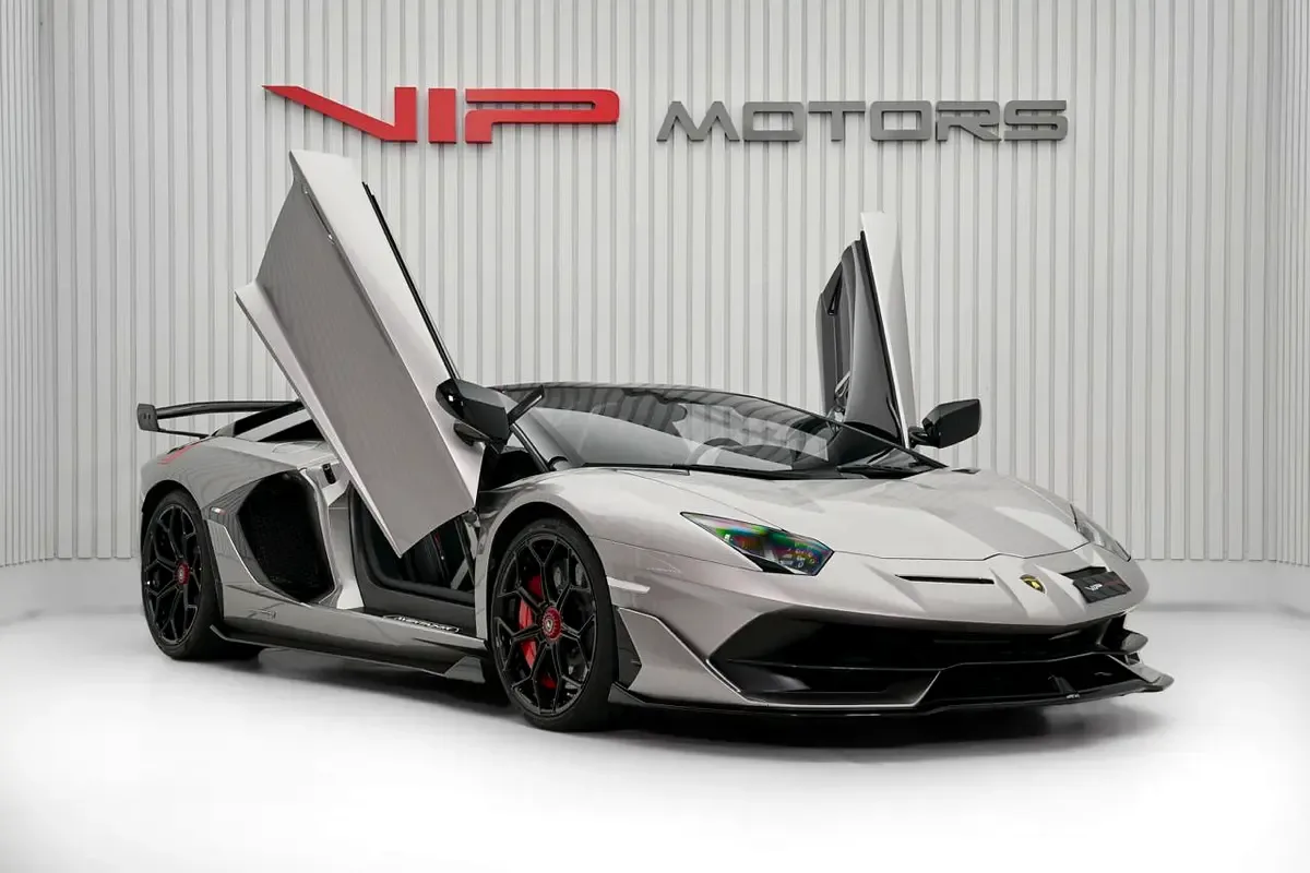 2021 Lamborghini Aventador SVJ Roadster, 3/15