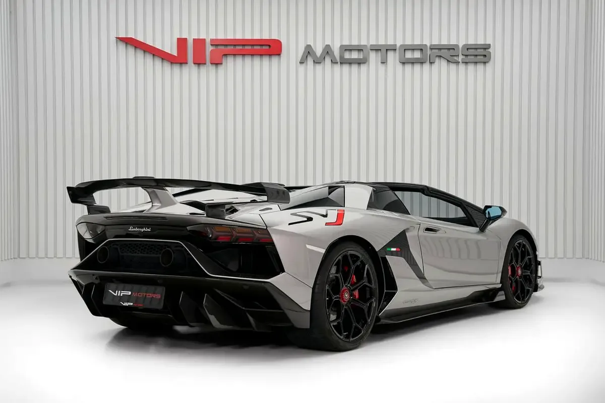 2021 Lamborghini Aventador SVJ Roadster, 4/15