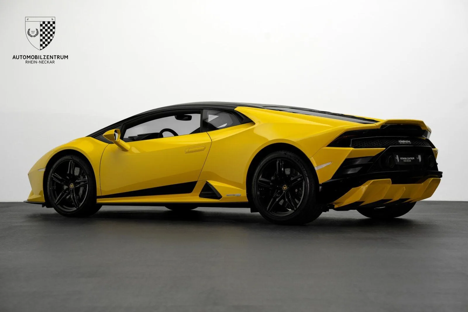 2021 Lamborghini Huracán Evo RWD, 5/30