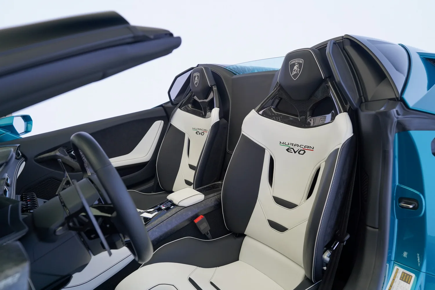 2021 Lamborghini Huracán EVO Spyder, 8/17