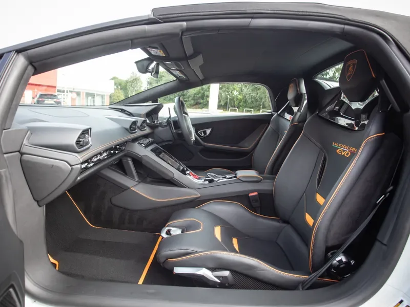 2021 Lamborghini Huracán EVO Spyder, 8/20