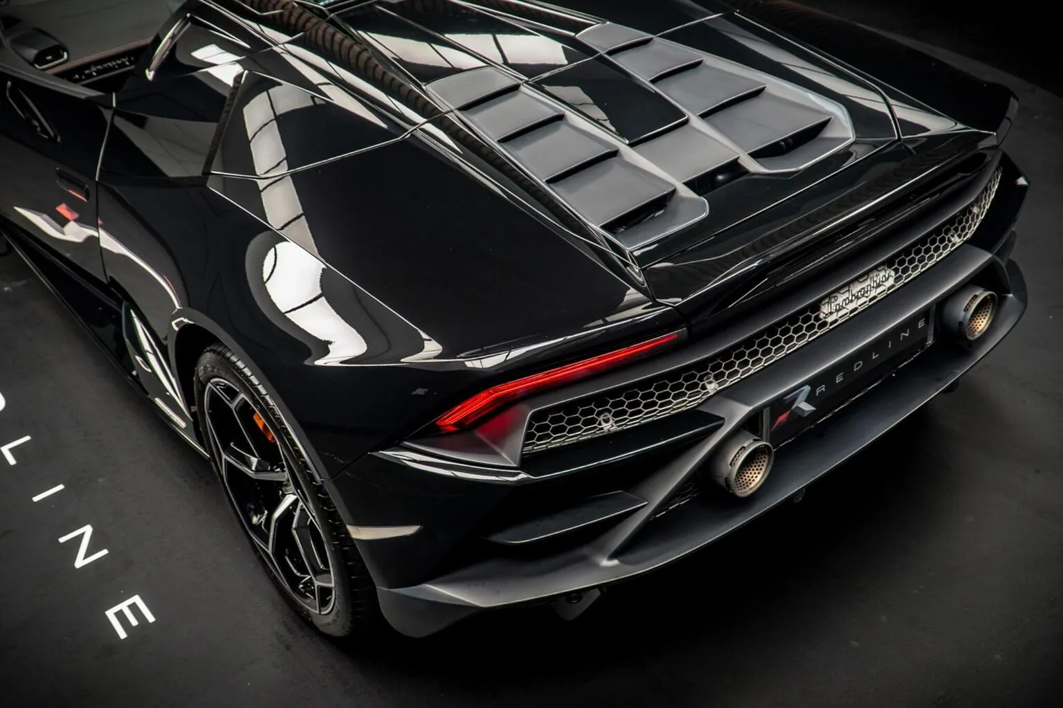 2021 Lamborghini Huracán EVO Spyder, 19/30