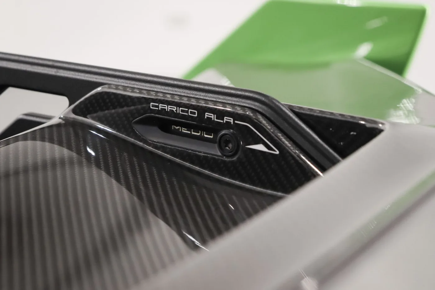 2021 Lamborghini Huracán STO offered by a supercar dealer in Zibido San Giacomo, Italy, photo 22 of 24