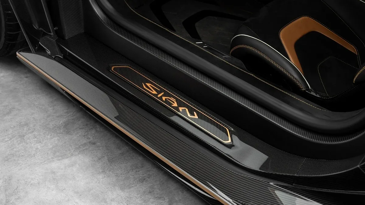 2021 Lamborghini Sián FKP 37, 16/24