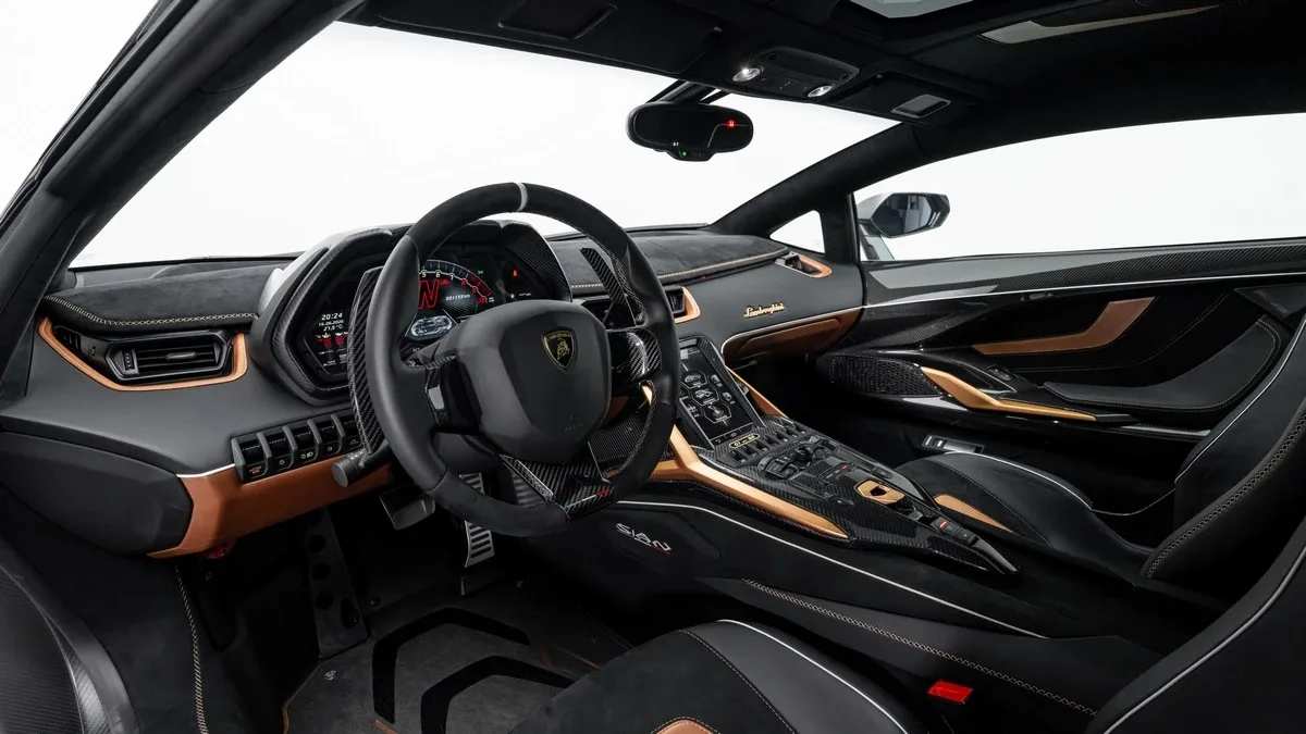 2021 Lamborghini Sián FKP 37, 18/24