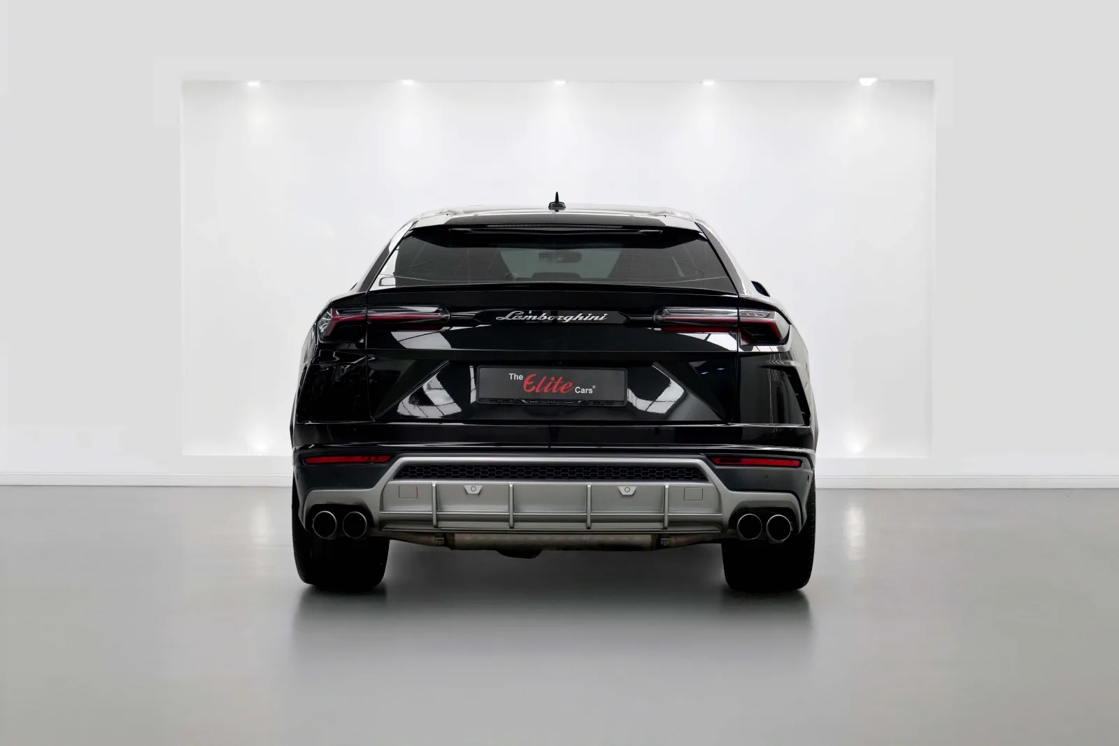 2021 Lamborghini Urus, 3/17