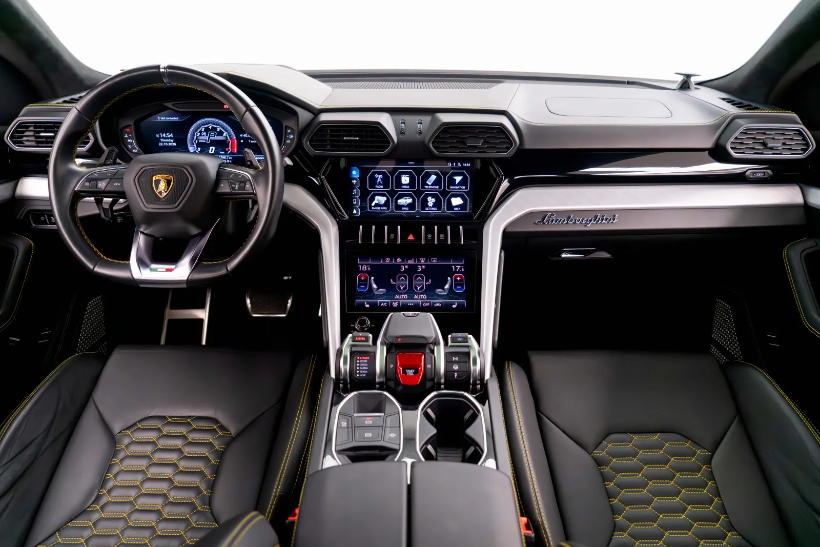 2021 Lamborghini Urus, 8/17