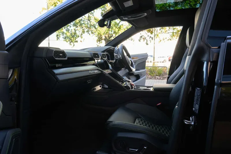 2021 Lamborghini Urus, 6/20