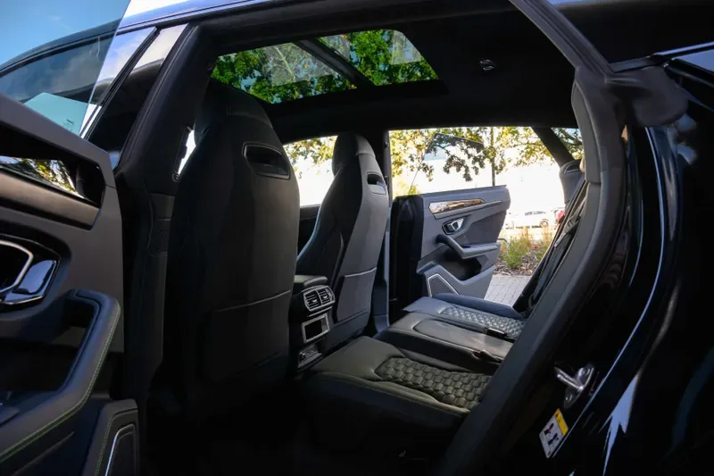 2021 Lamborghini Urus, 15/20