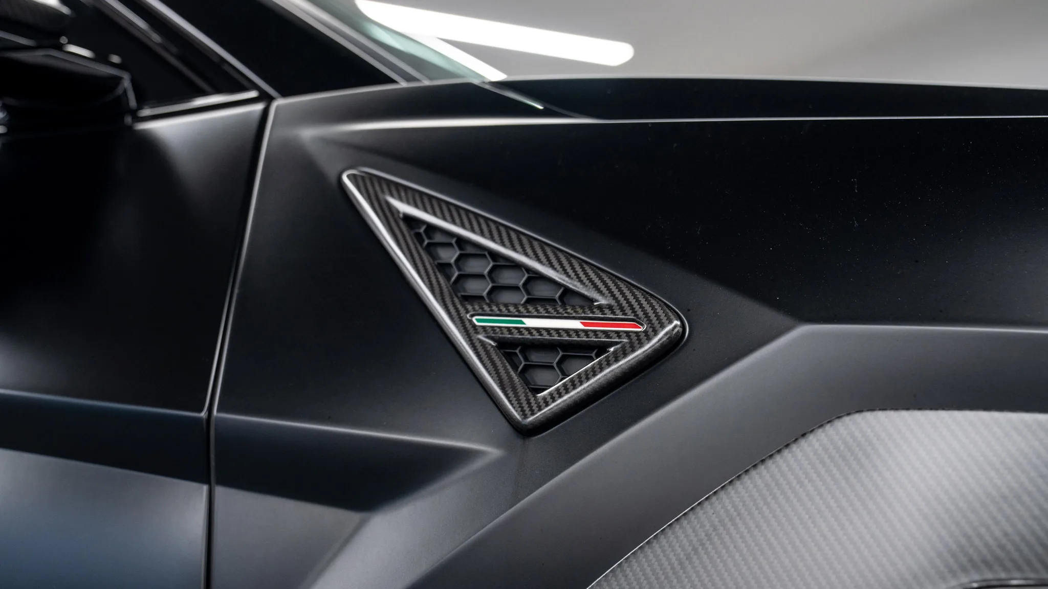 2021 Lamborghini Urus Graphite Capsule, Urban Automotive, 13/30