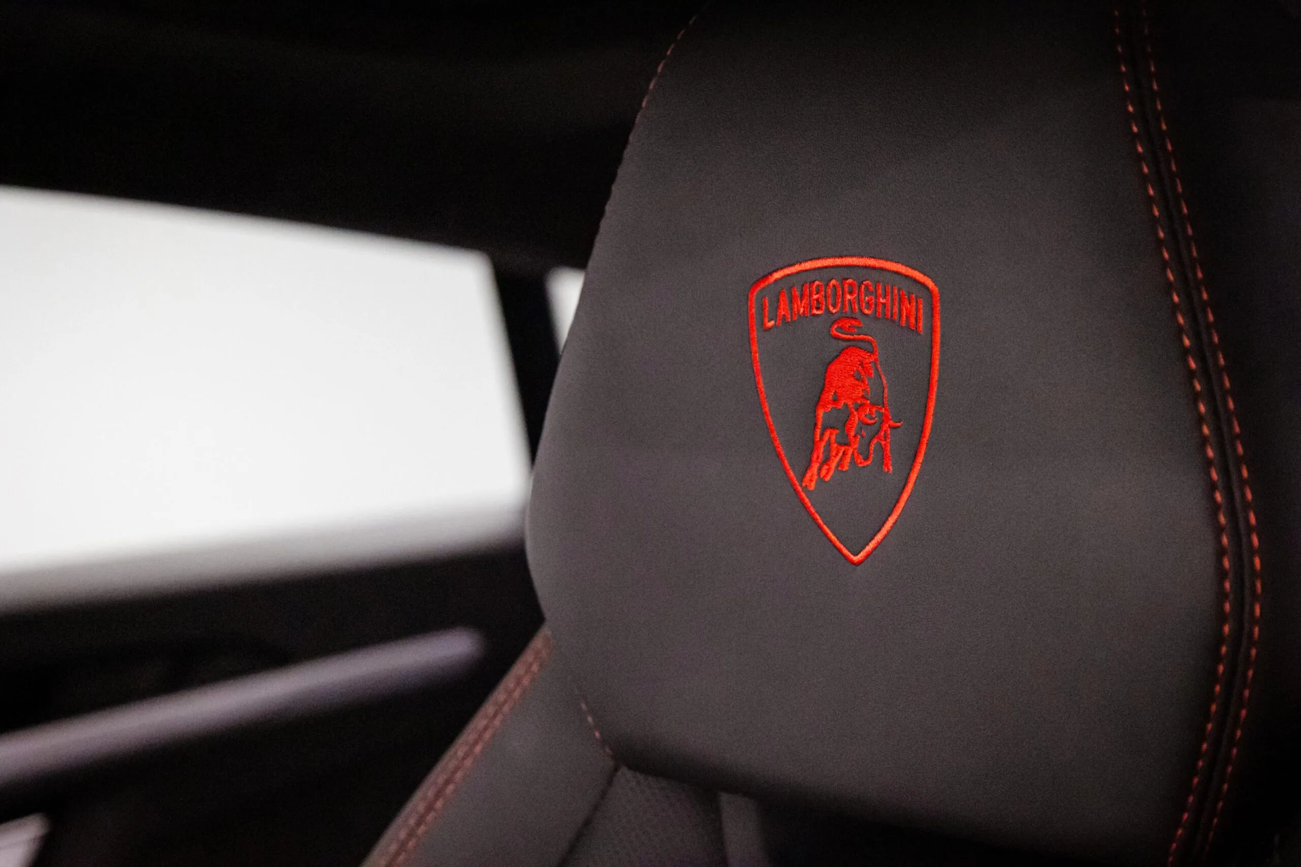 2021 Lamborghini Urus, 10/22