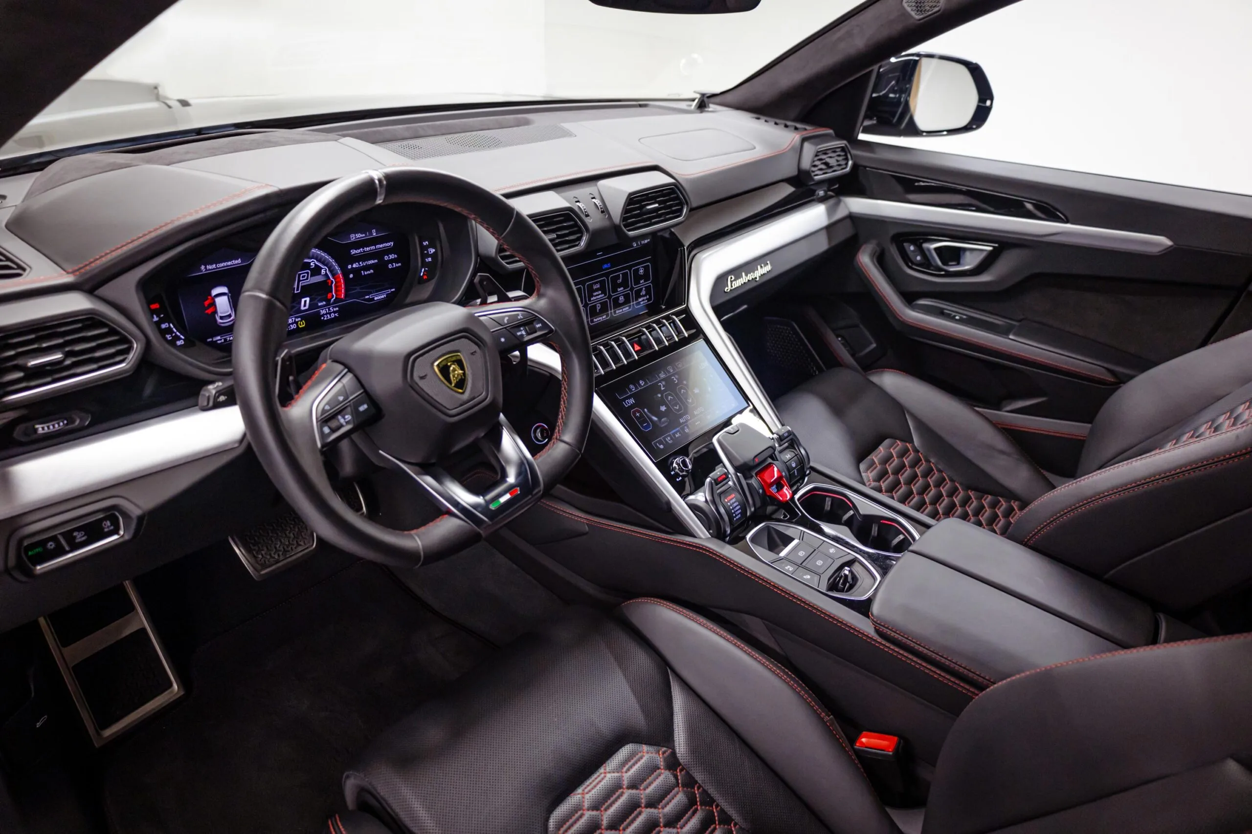 2021 Lamborghini Urus, 11/22