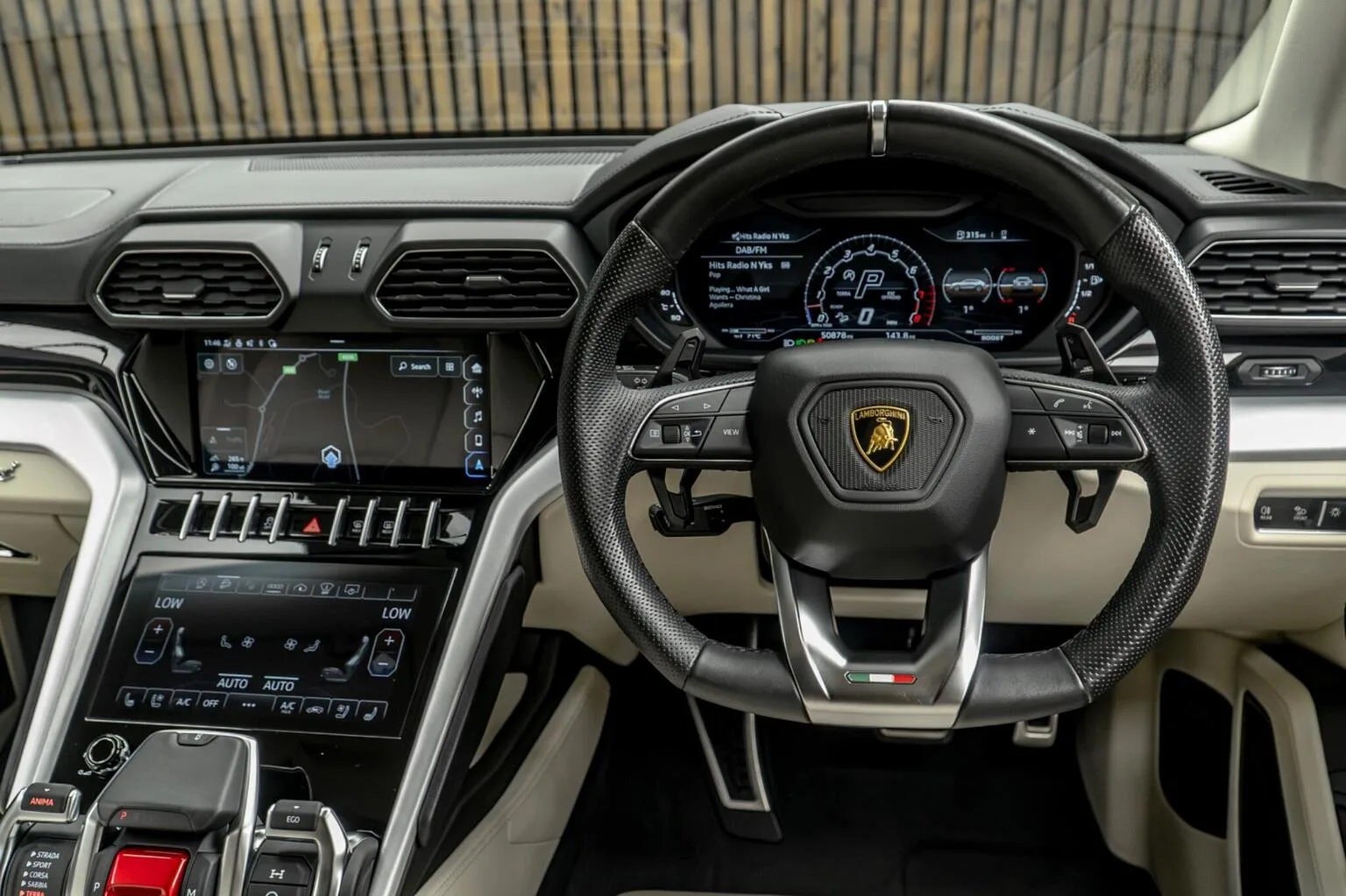 2021 Lamborghini Urus, 26/30