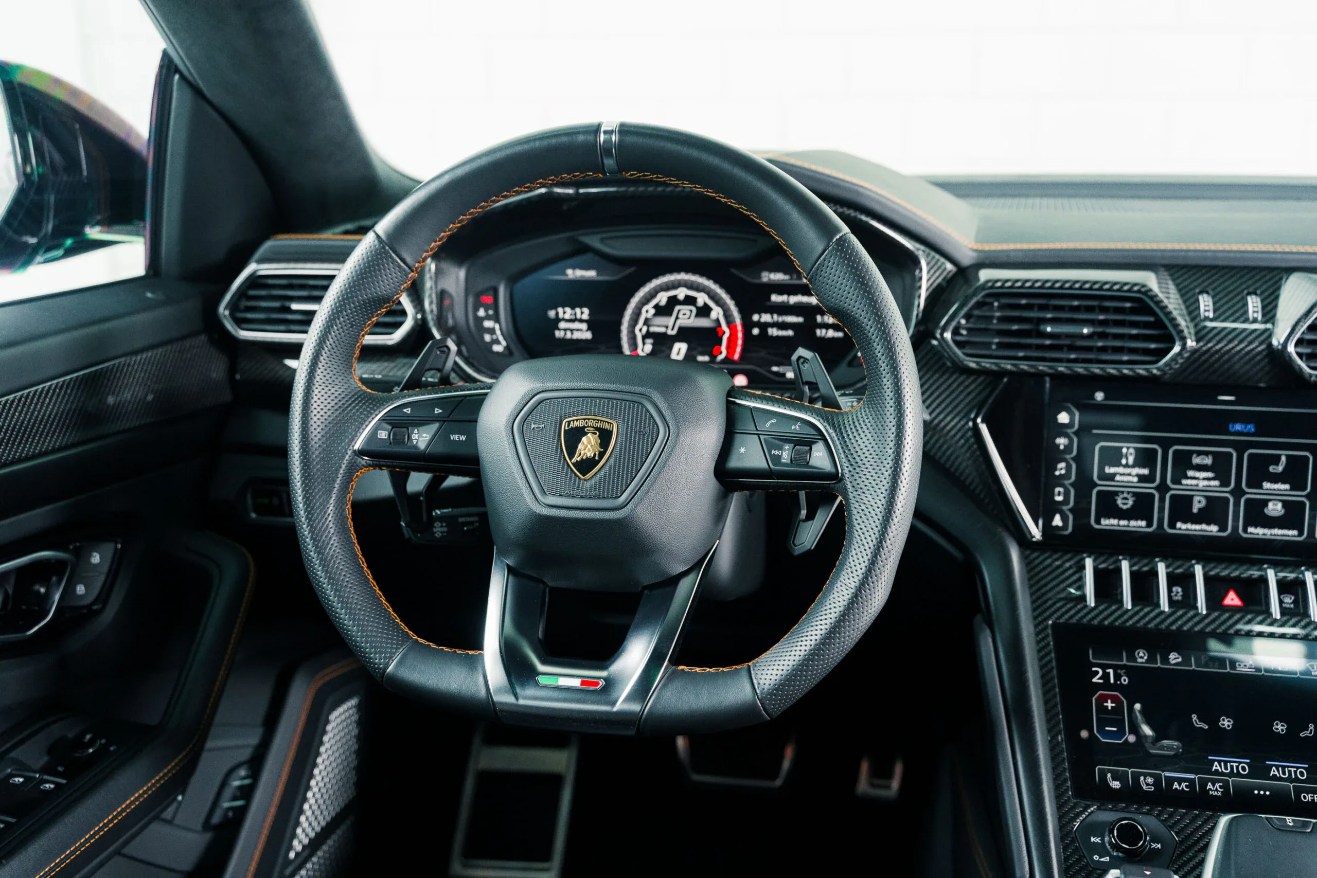 2021 Lamborghini Urus, 22/30