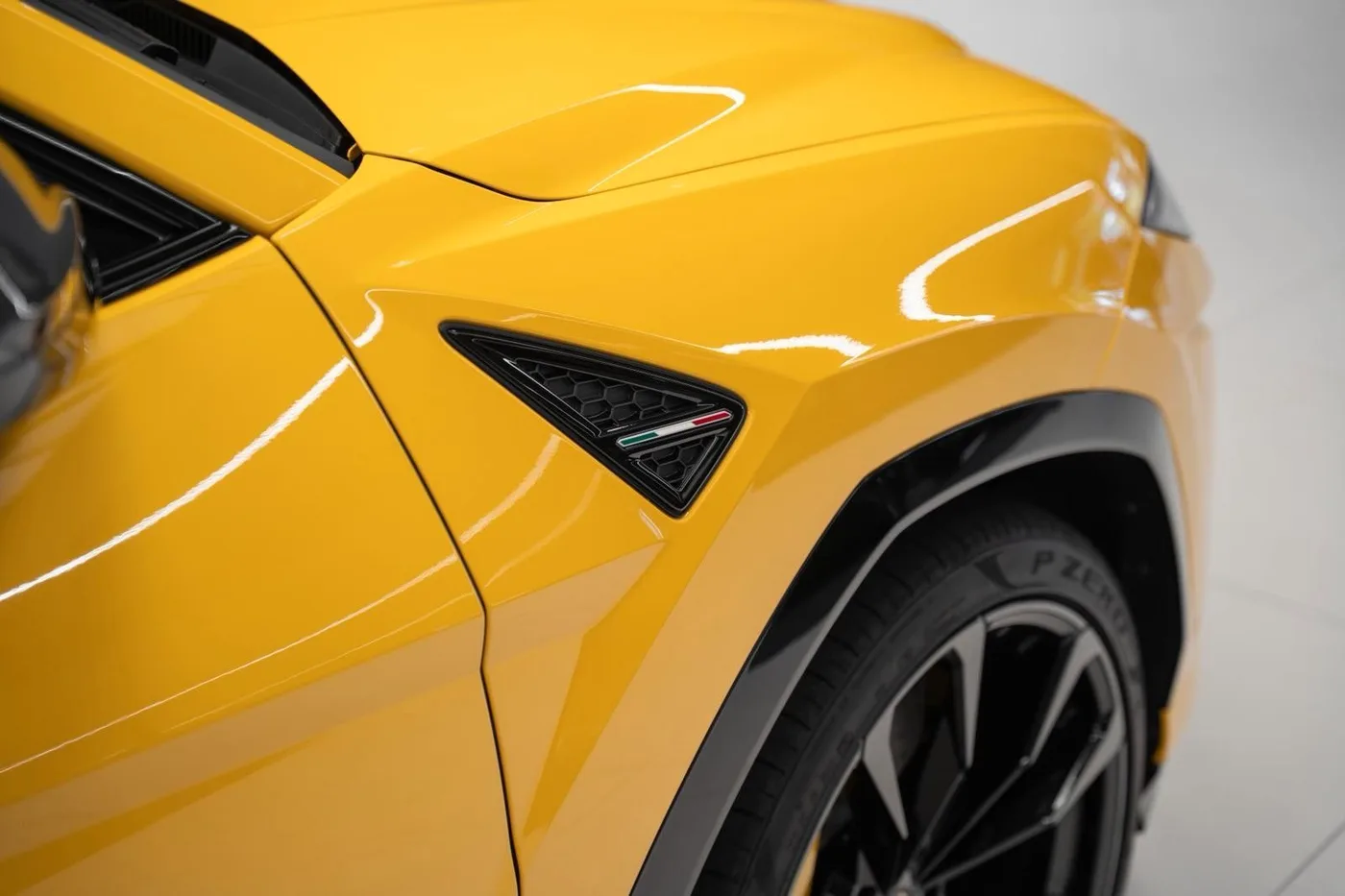 2021 Lamborghini Urus S angeboten von einem Supersportwagenhändler in Schenefeld, Deutschland, Foto 9 von 25