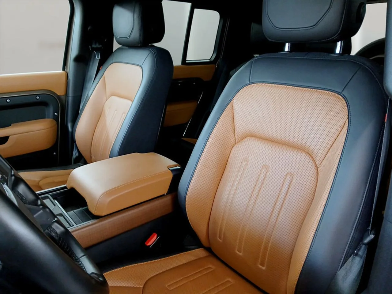 2021 Land Rover Defender 110, 16/22
