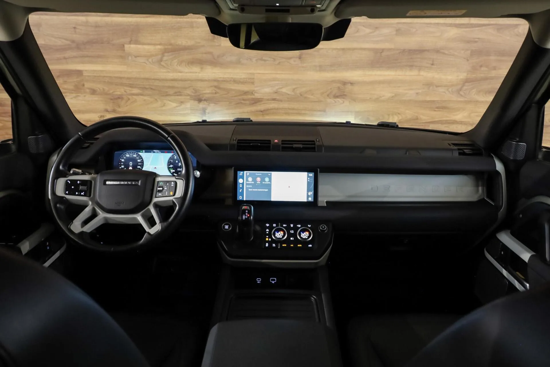 2021 Land Rover Defender 110 P400e X-Dynamic S, 3/30