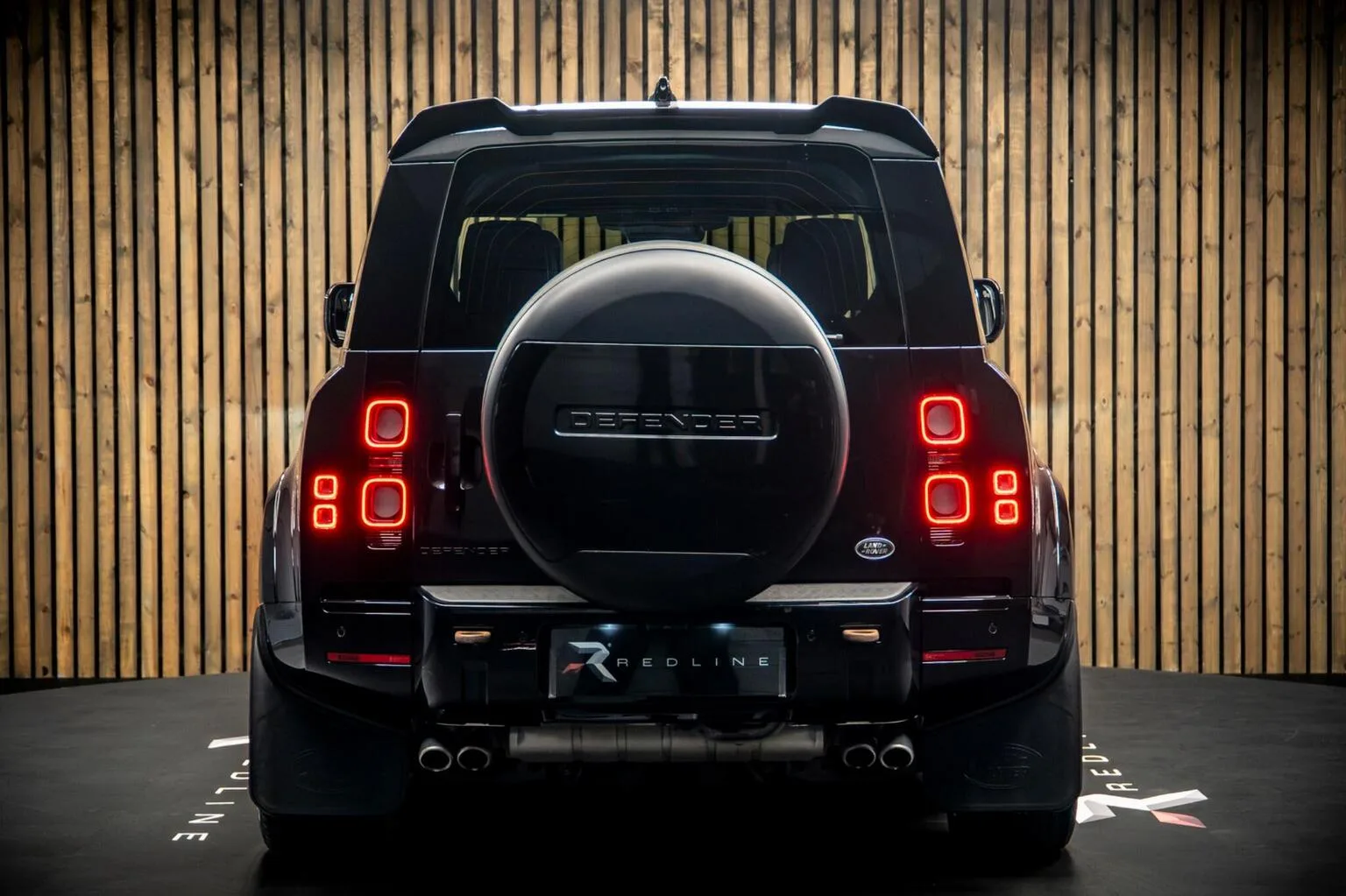 2021 Land Rover Defender 110 V8, 6/30