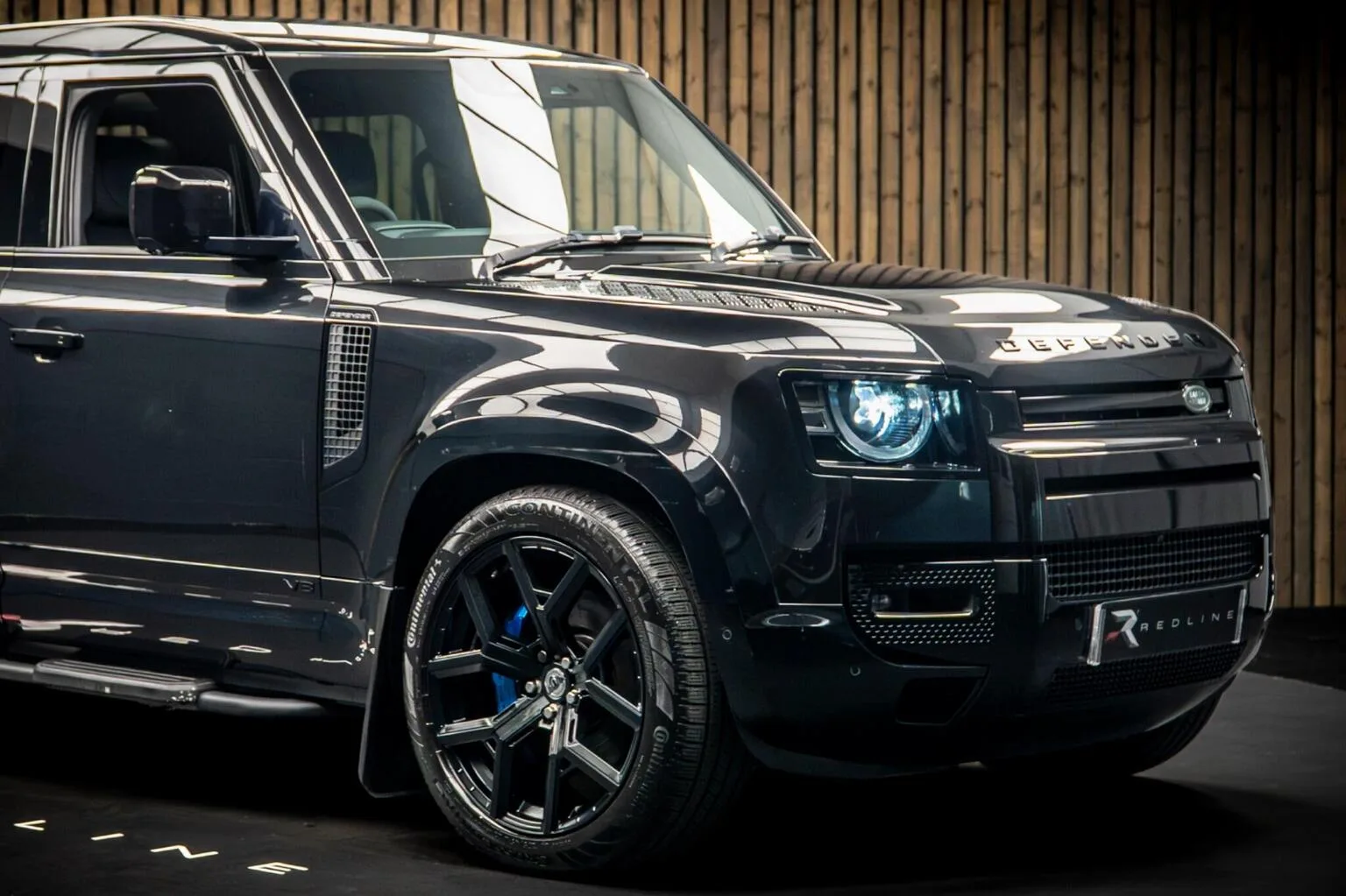 2021 Land Rover Defender 110 V8, 9/30