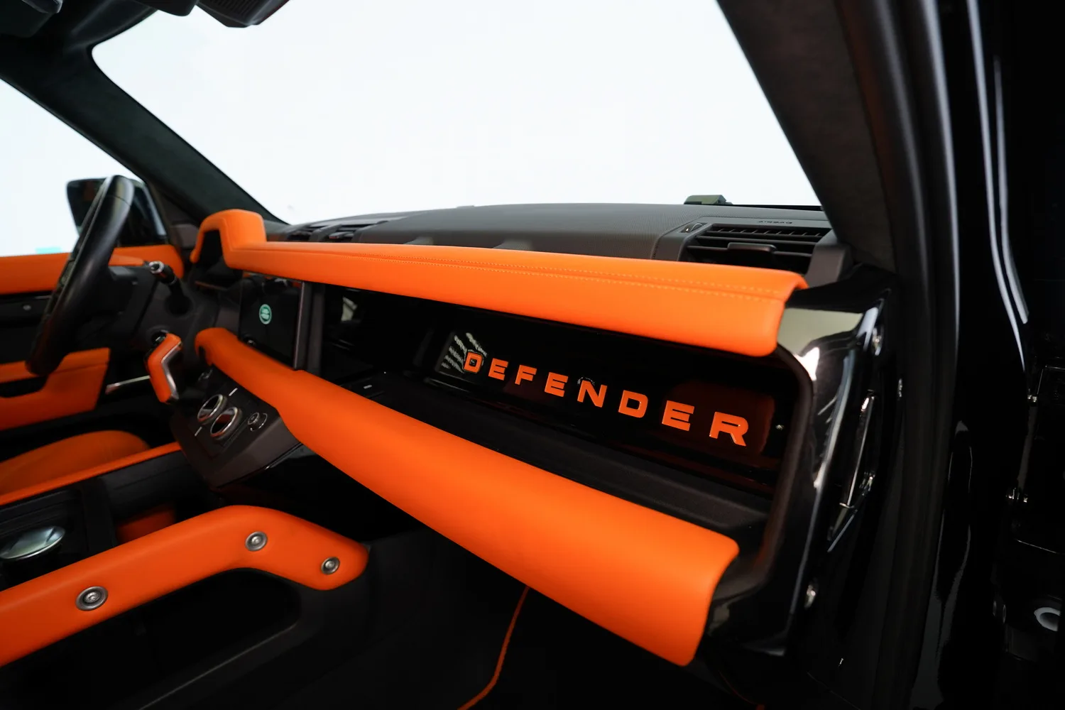 2021 Land Rover Defender 90 HSE P400 Urban Automotive, 12/14