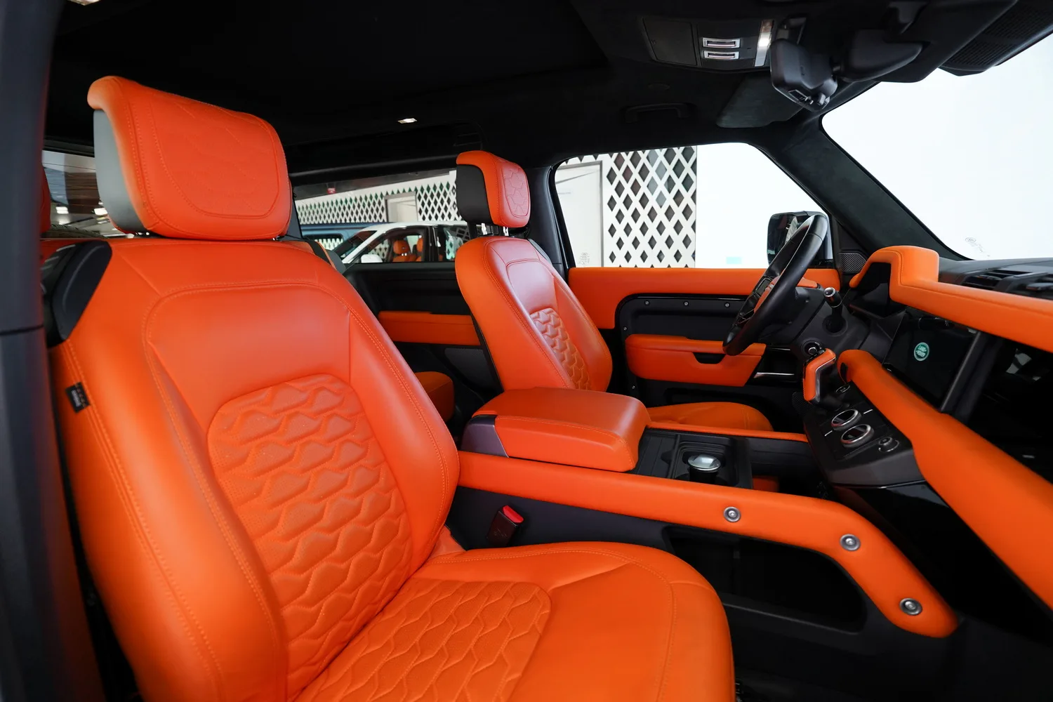 2021 Land Rover Defender 90 HSE P400 Urban Automotive, 14/14