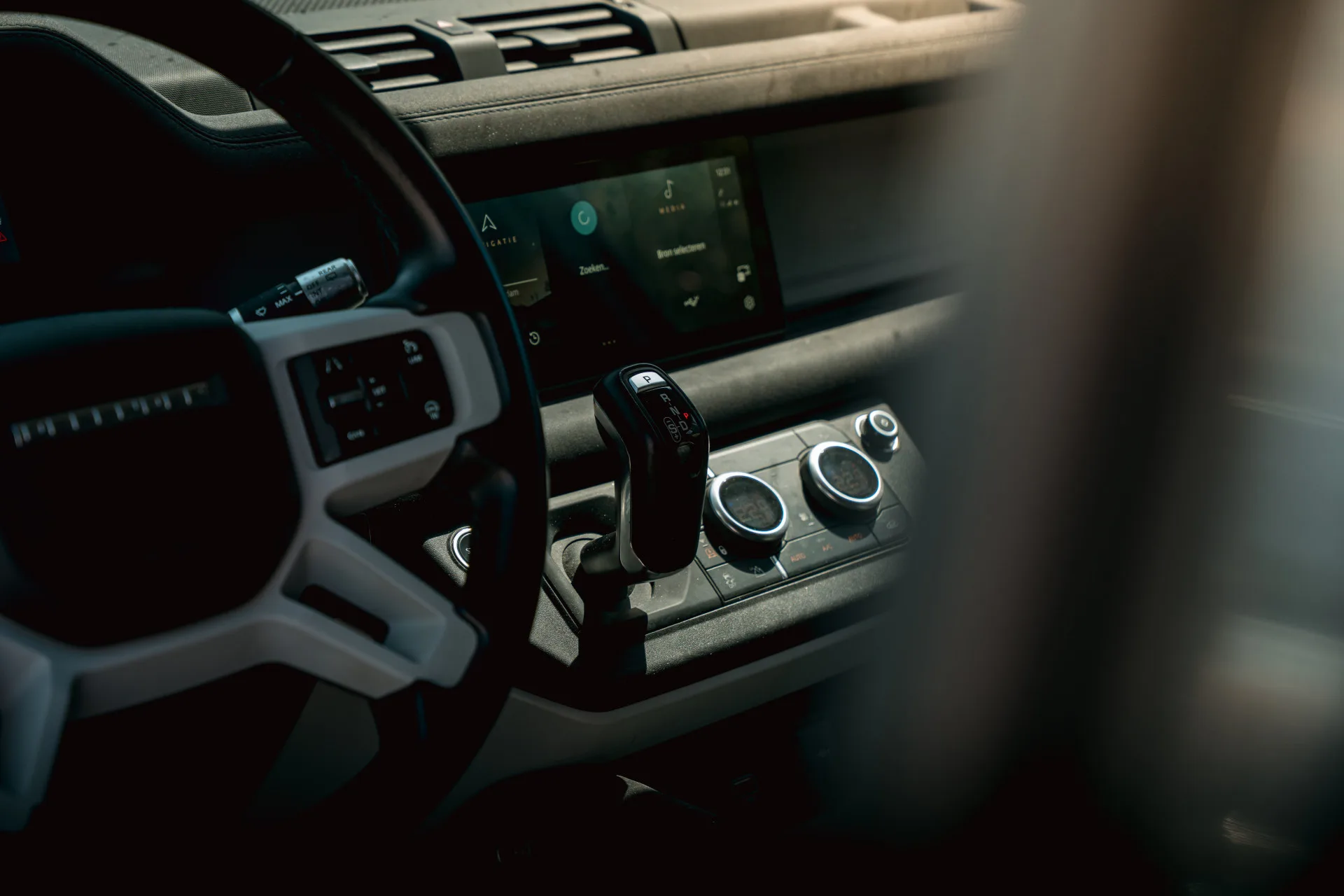 2021 Land Rover Defender 90 First Edition, 4/23