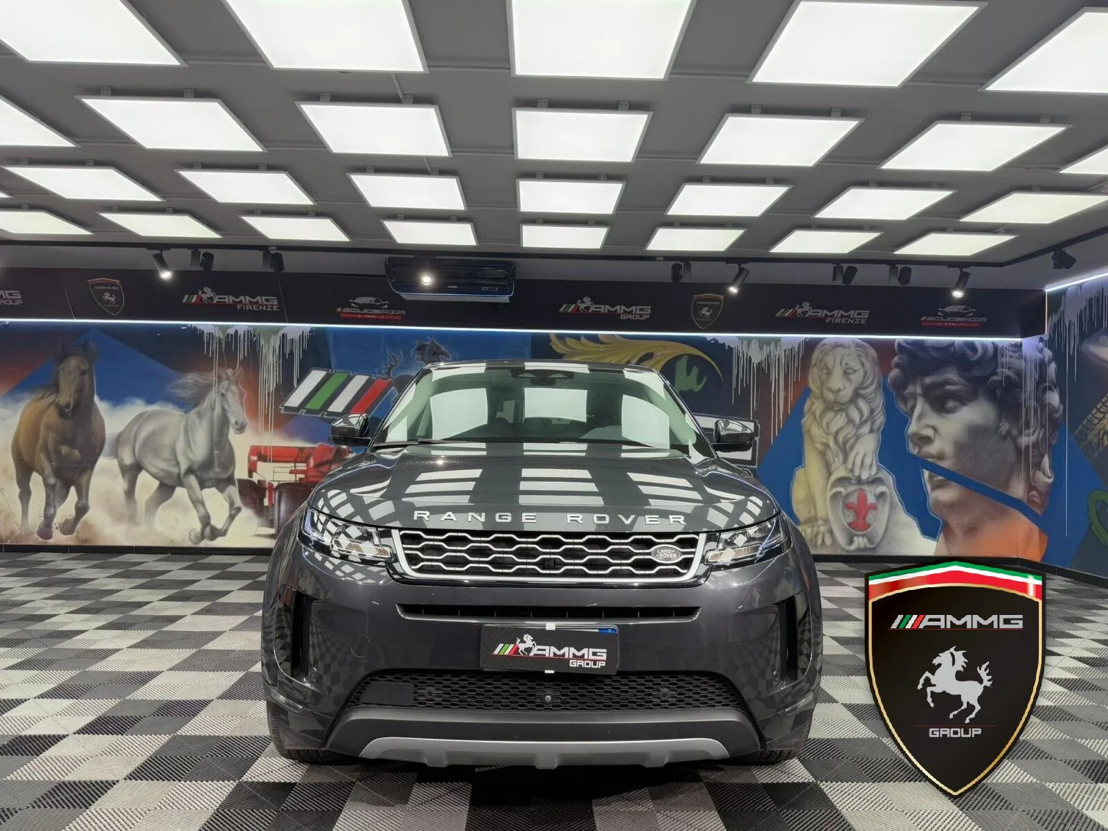 2021 Land Rover Range Rover Evoque, 2/15