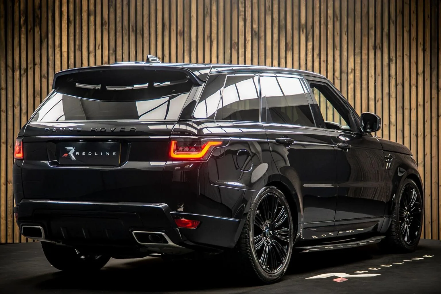2021 Land Rover Range Rover Sport D300 HSE Dynamic Black, 4/30