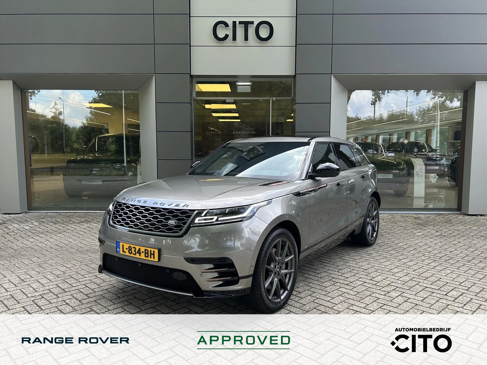 2021 Land Rover Range Rover Velar angeboten von einem Fachhändler in Eindhoven, Niederlande, Hauptfoto